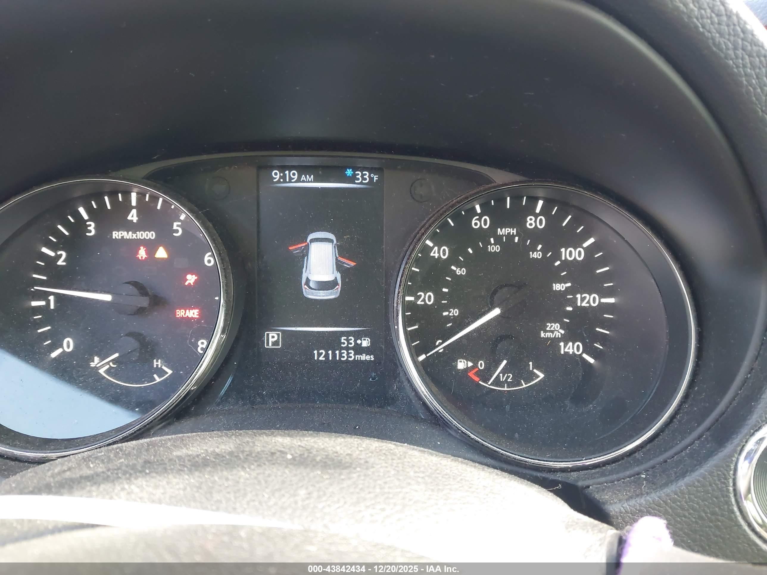 NISSAN ROGUE image 7