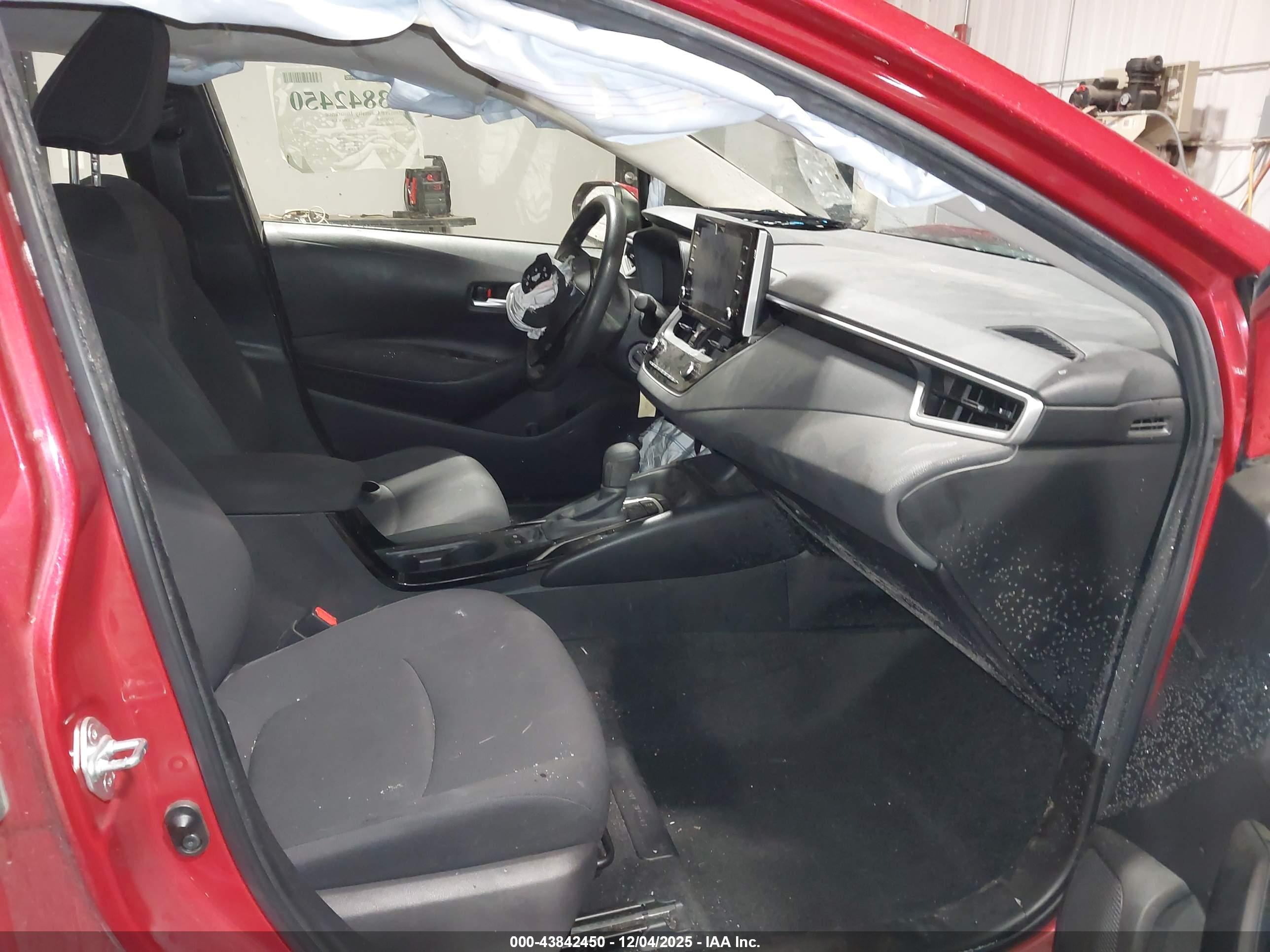TOYOTA COROLLA image 5