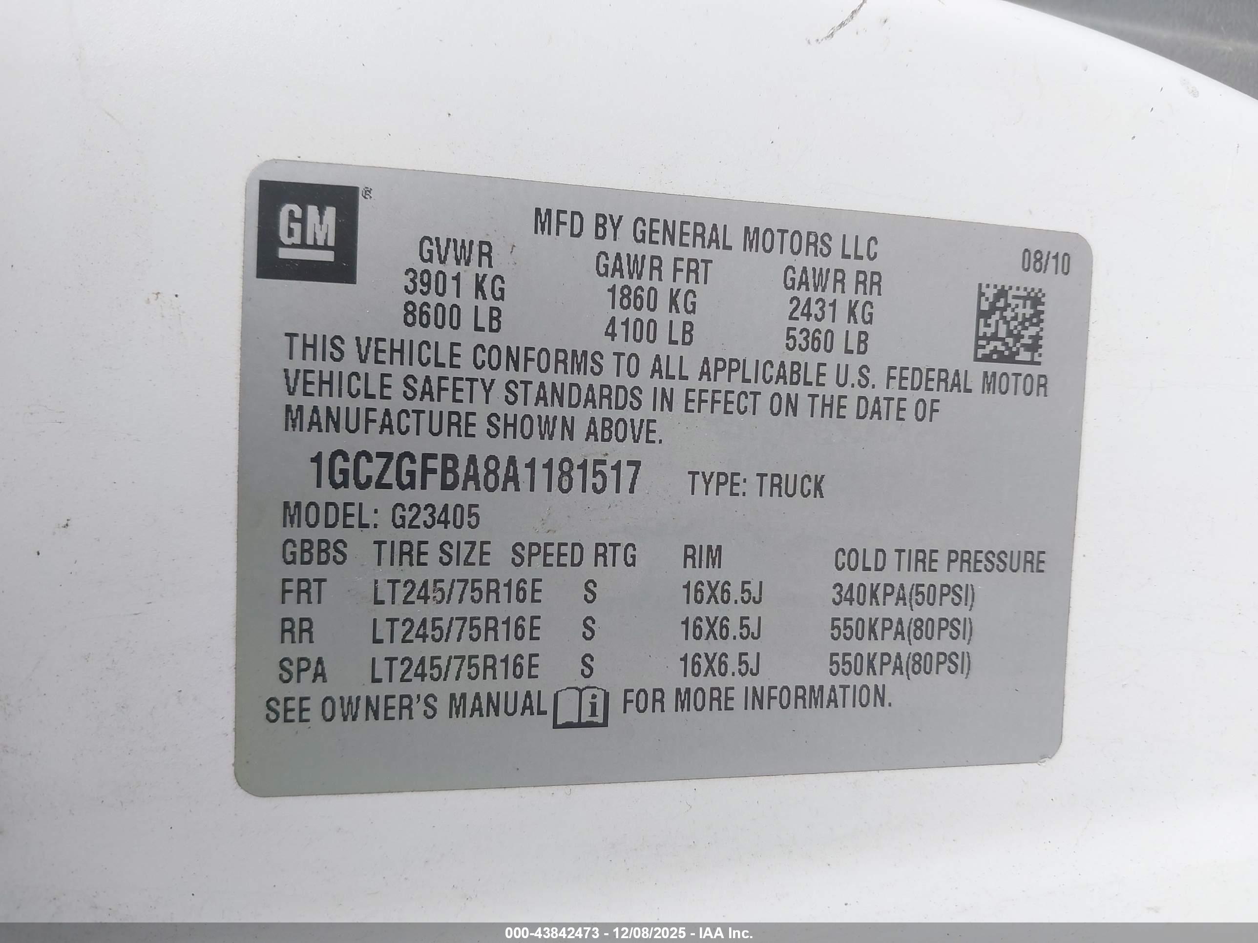 CHEVROLET EXPRESS image 9