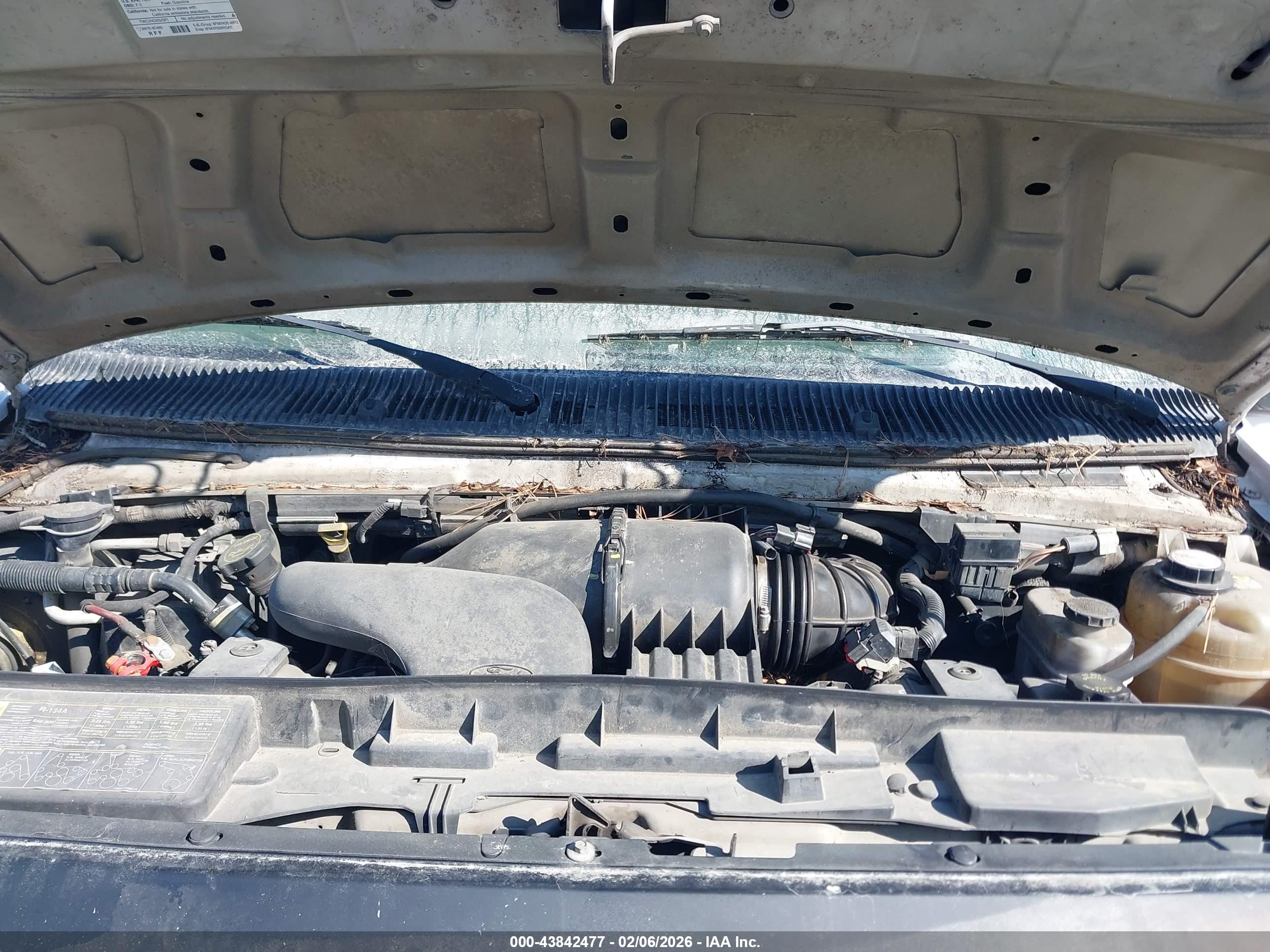 FORD E-350 image 10