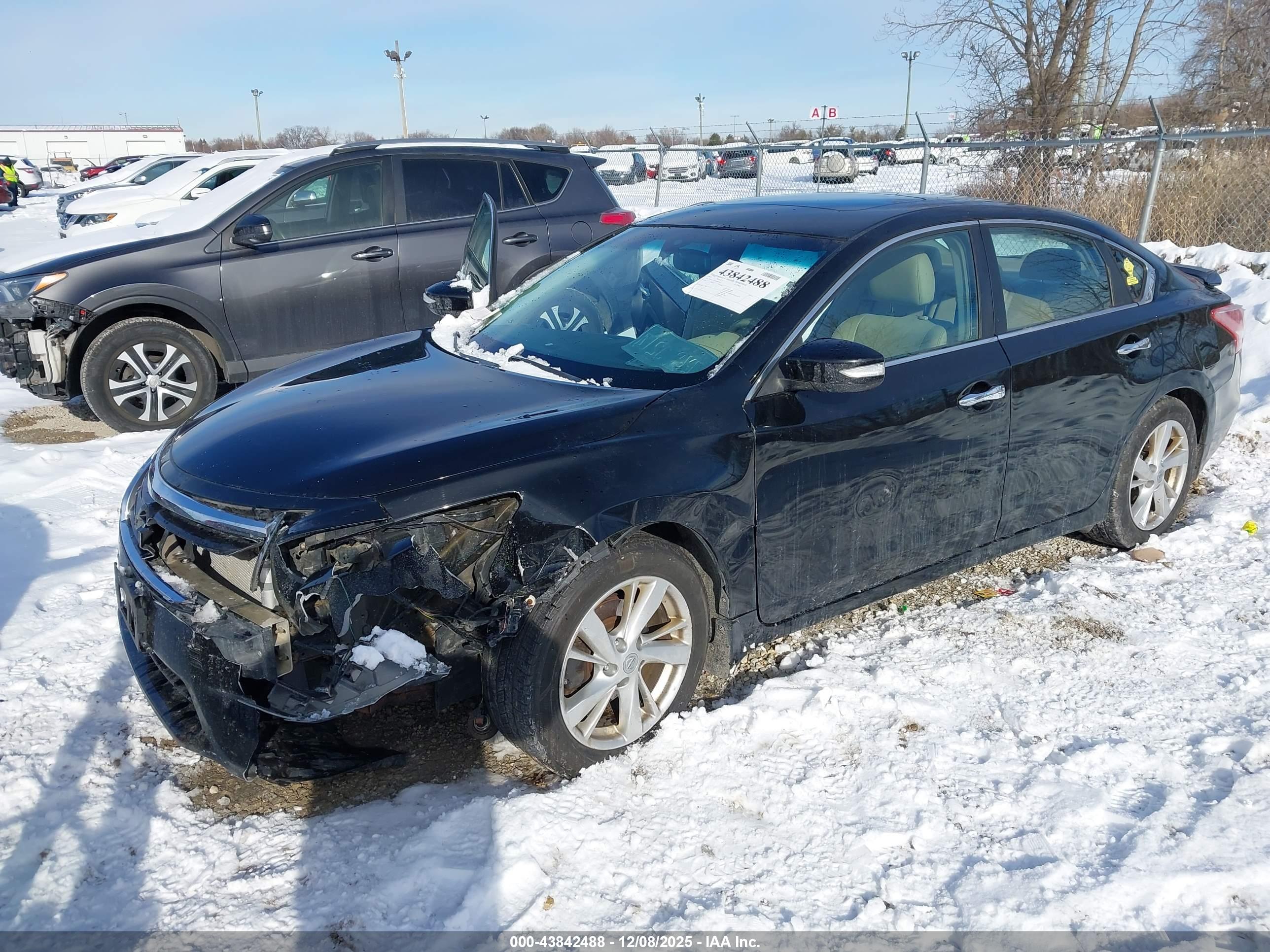 NISSAN ALTIMA image 2