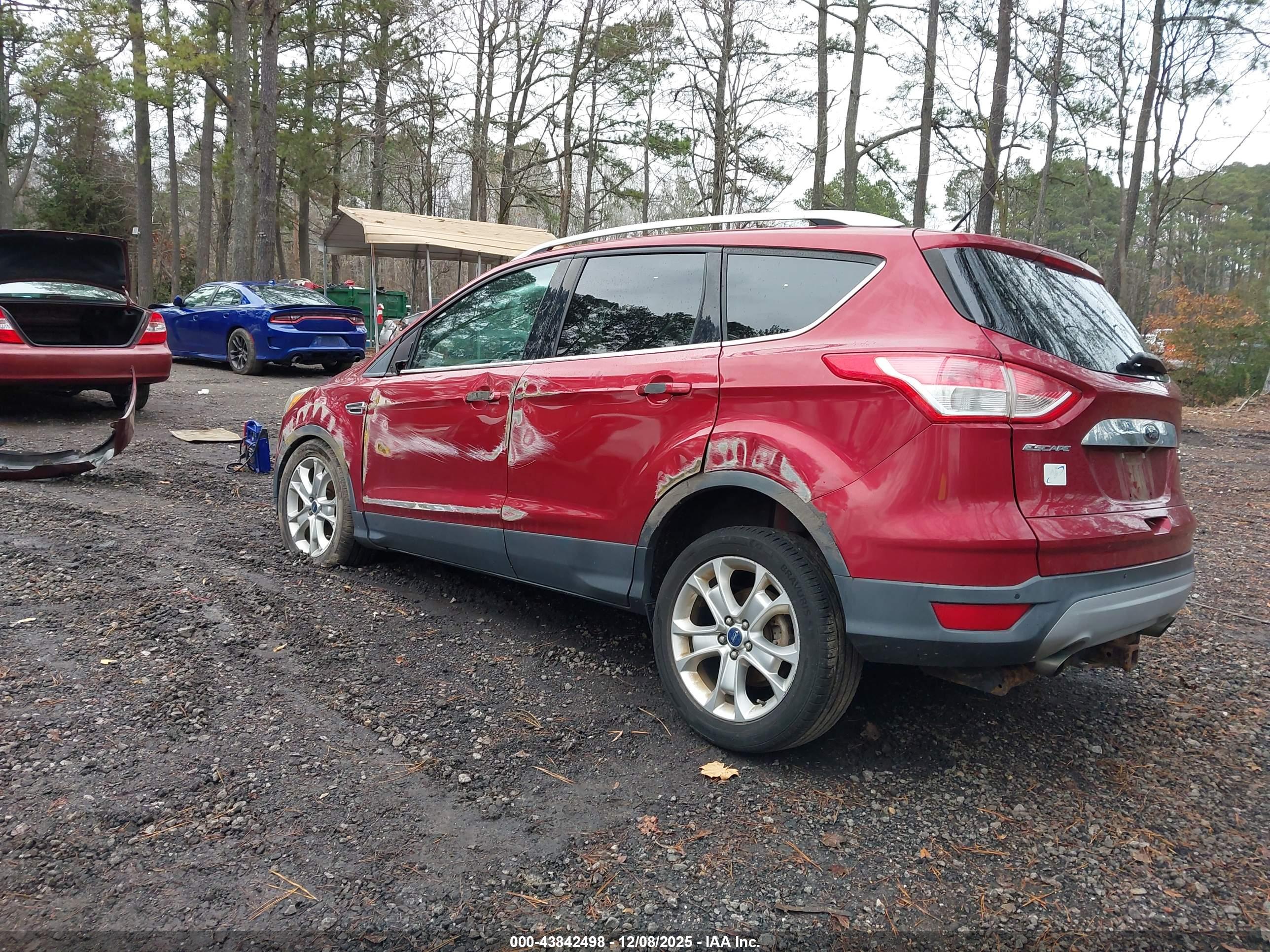 FORD ESCAPE image 3