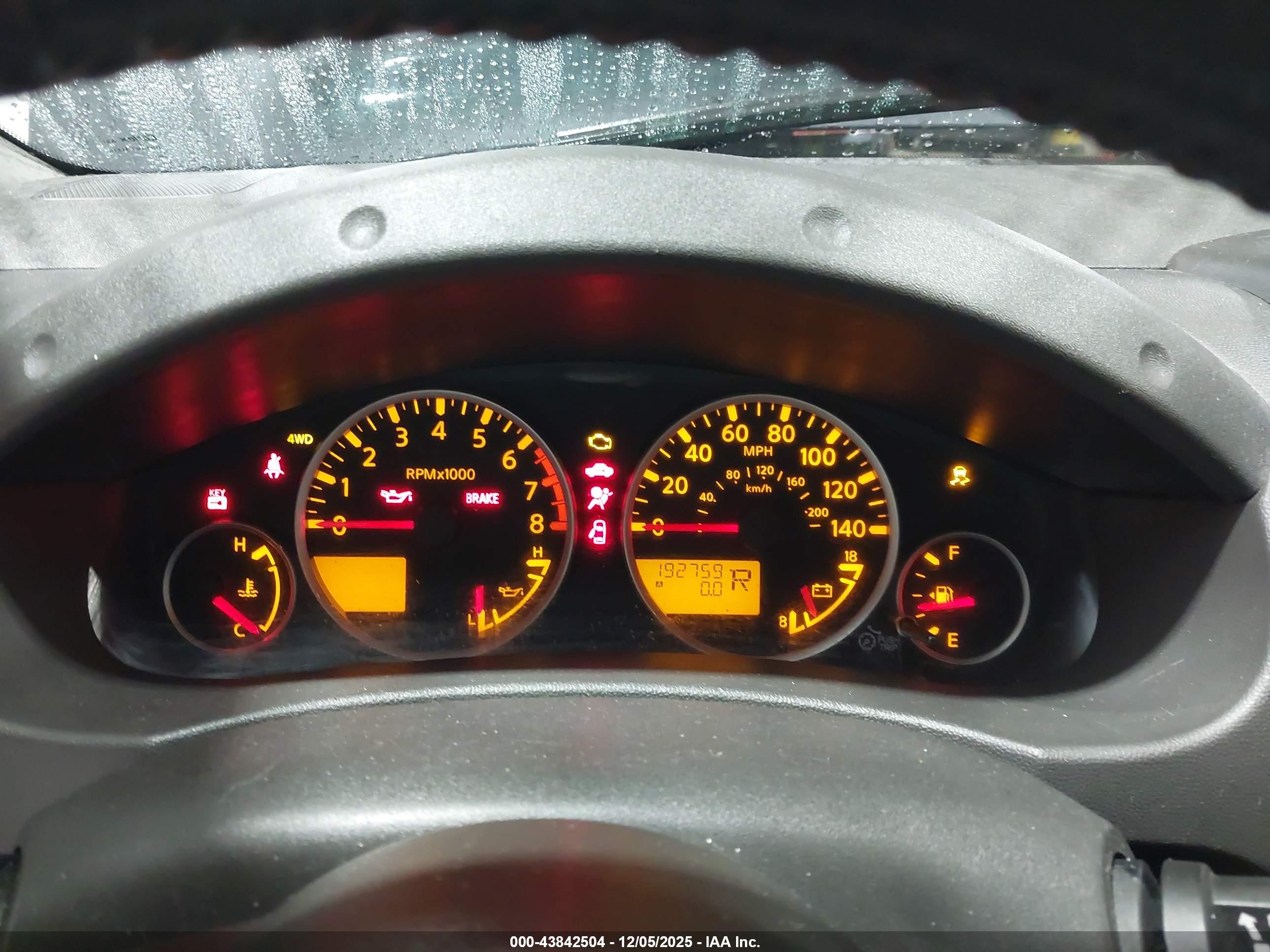 NISSAN PATHFINDER image 7
