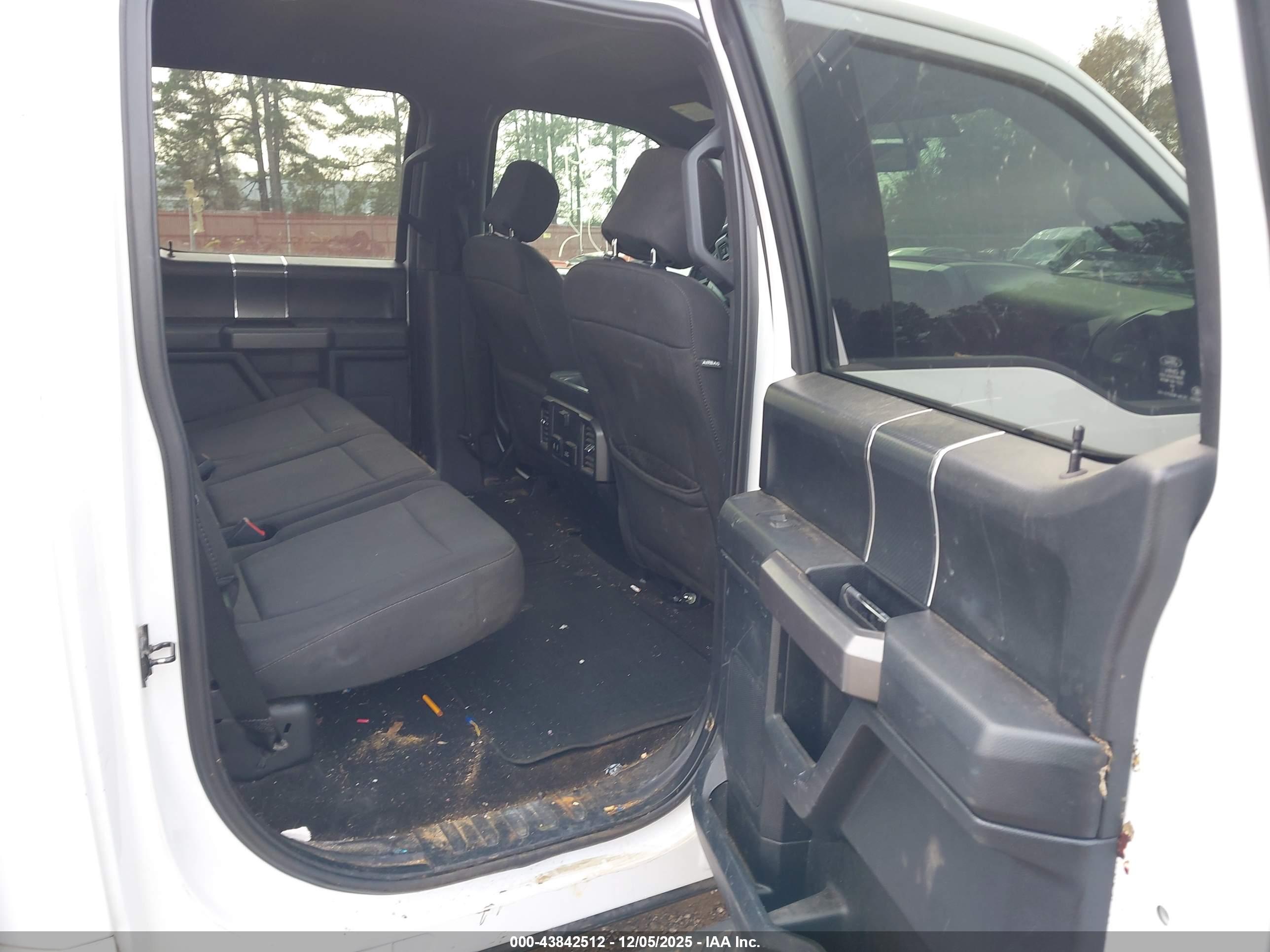 FORD F-150 image 8