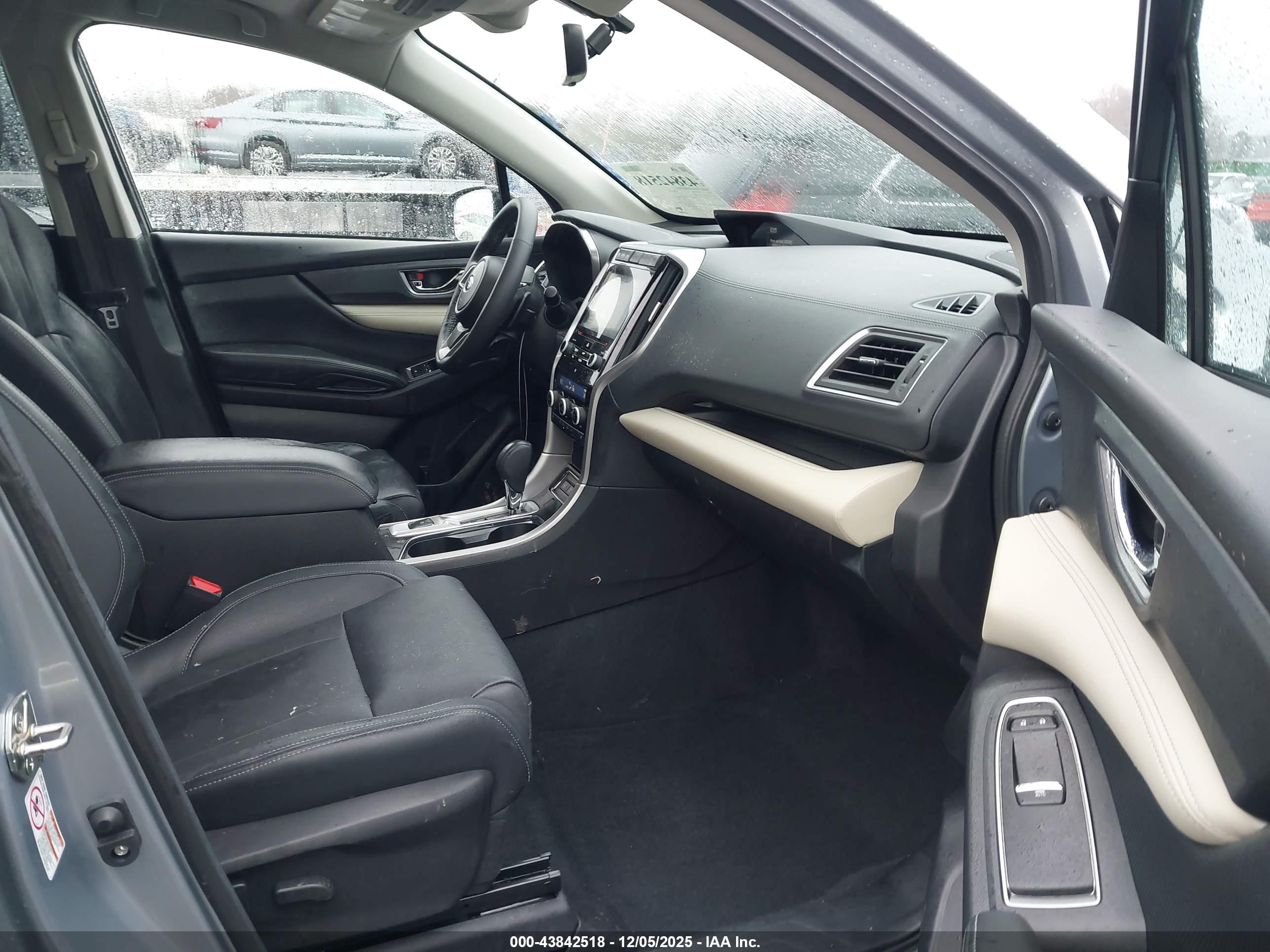 SUBARU ASCENT image 5