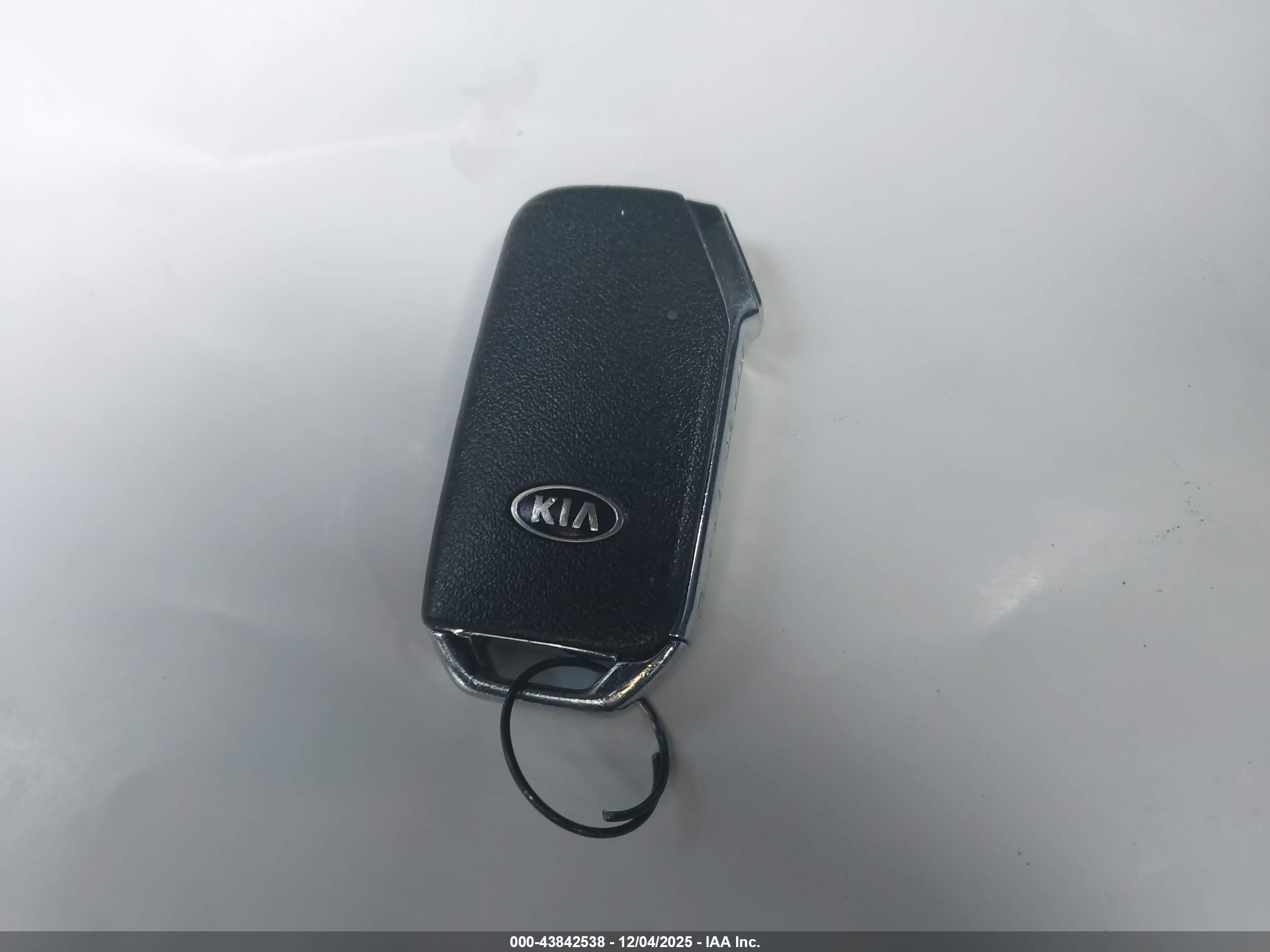 KIA FORTE image 11