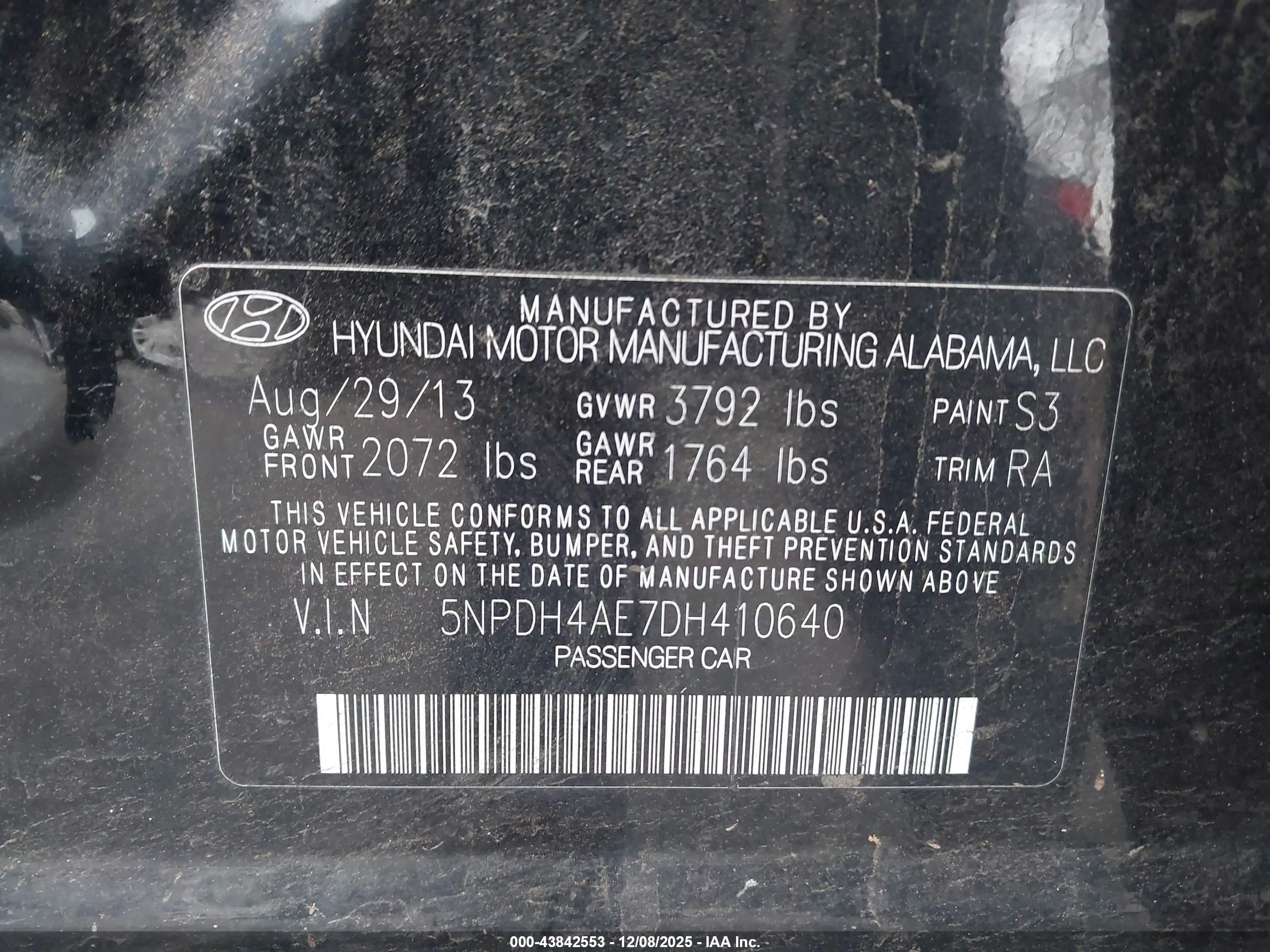 HYUNDAI ELANTRA image 9