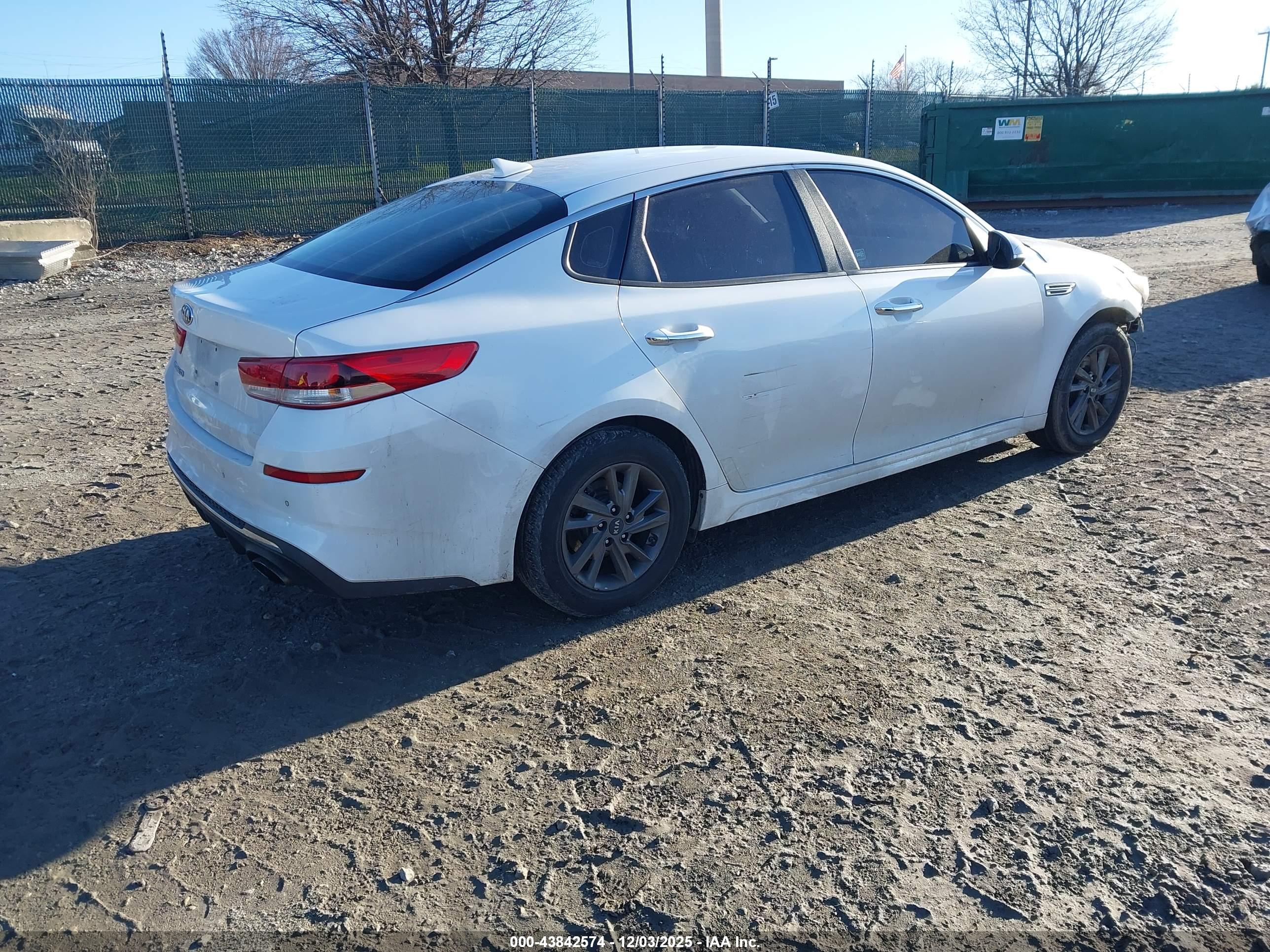 KIA OPTIMA image 4