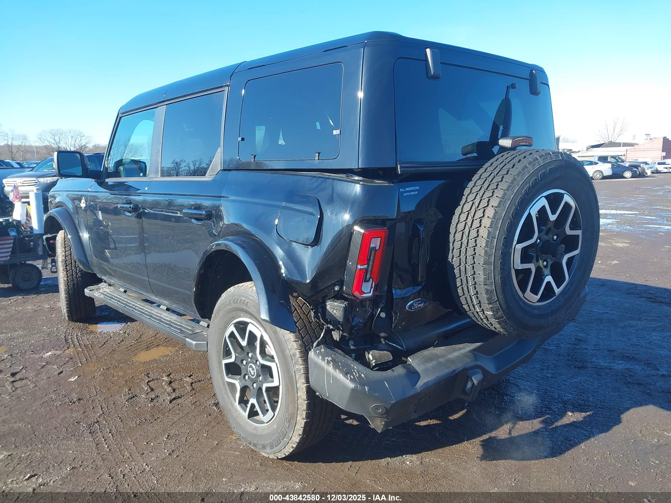 FORD BRONCO image 6