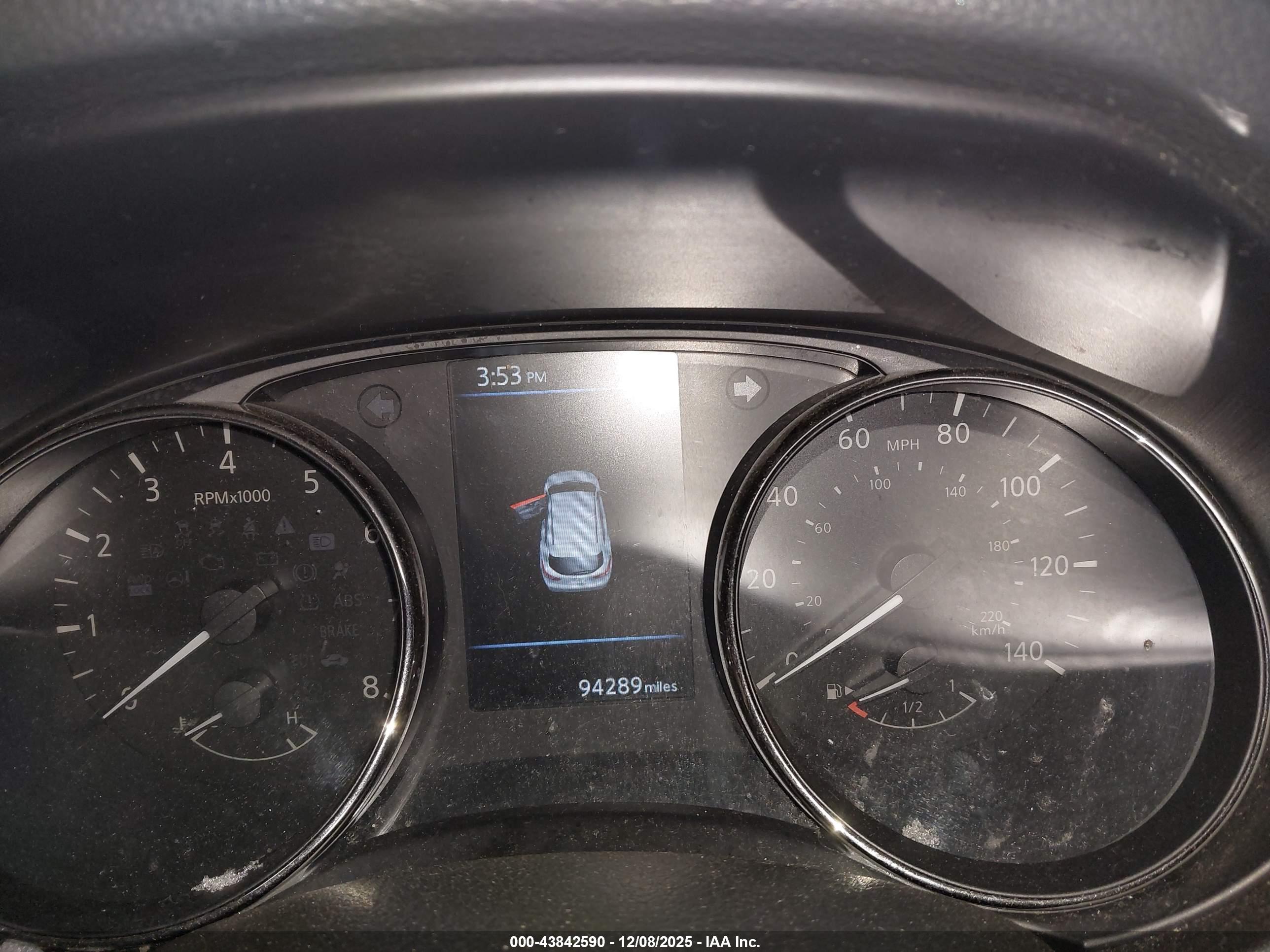 NISSAN ROGUE image 7
