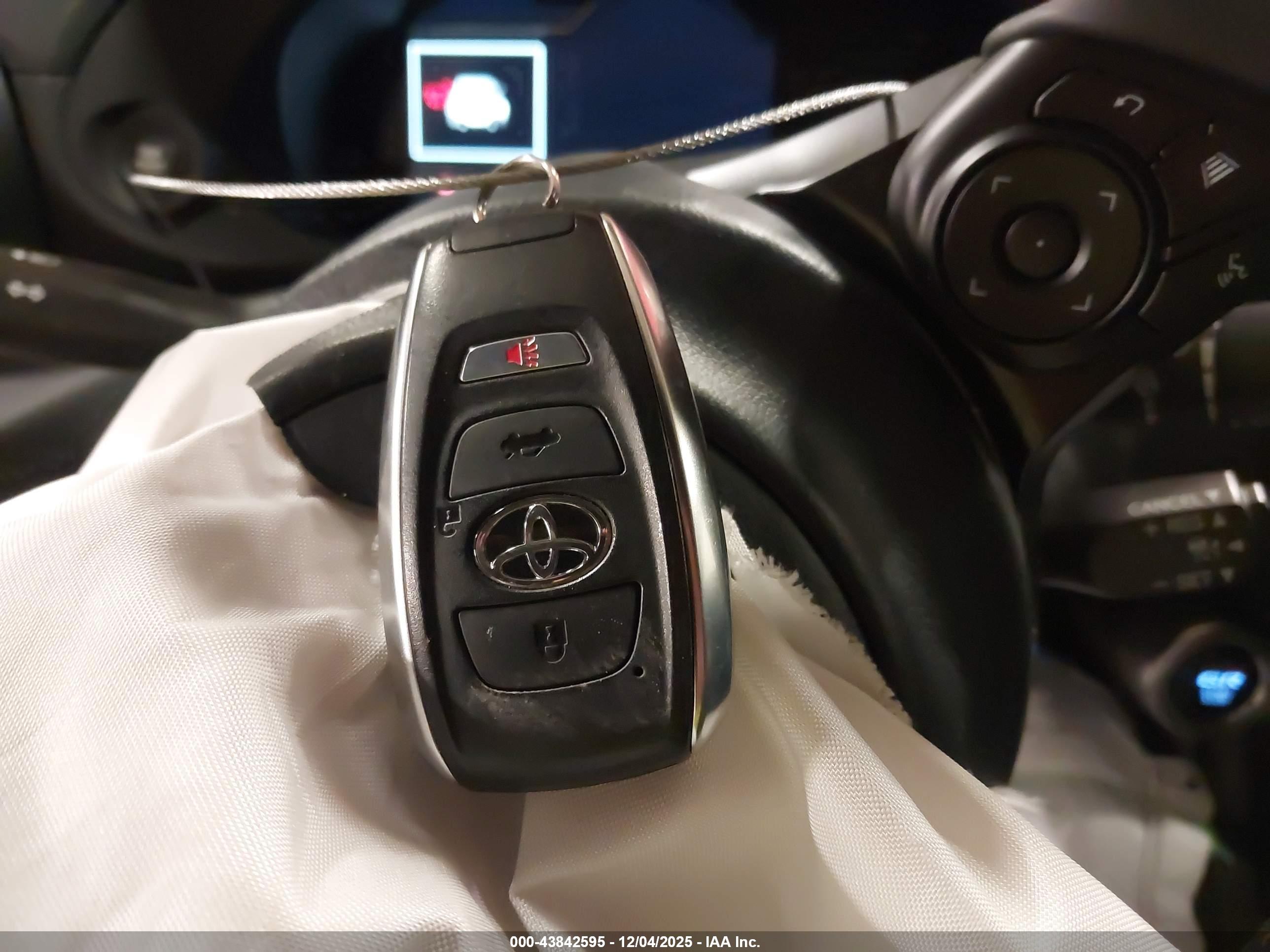 TOYOTA GR86 image 11