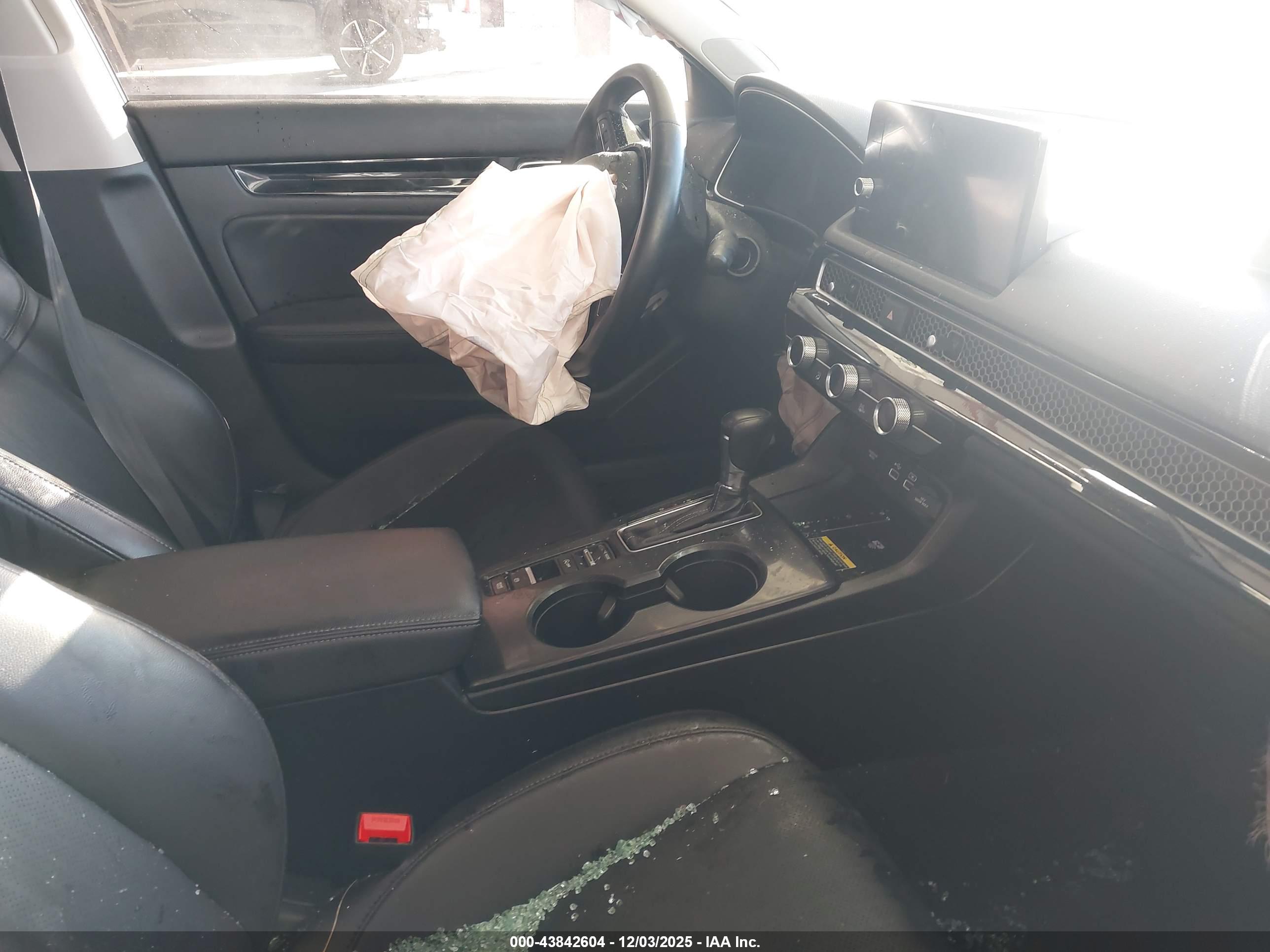 HONDA CIVIC image 5