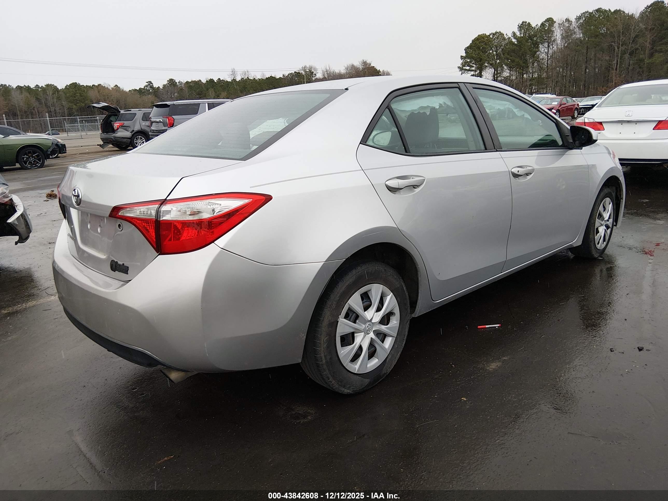 TOYOTA COROLLA image 4