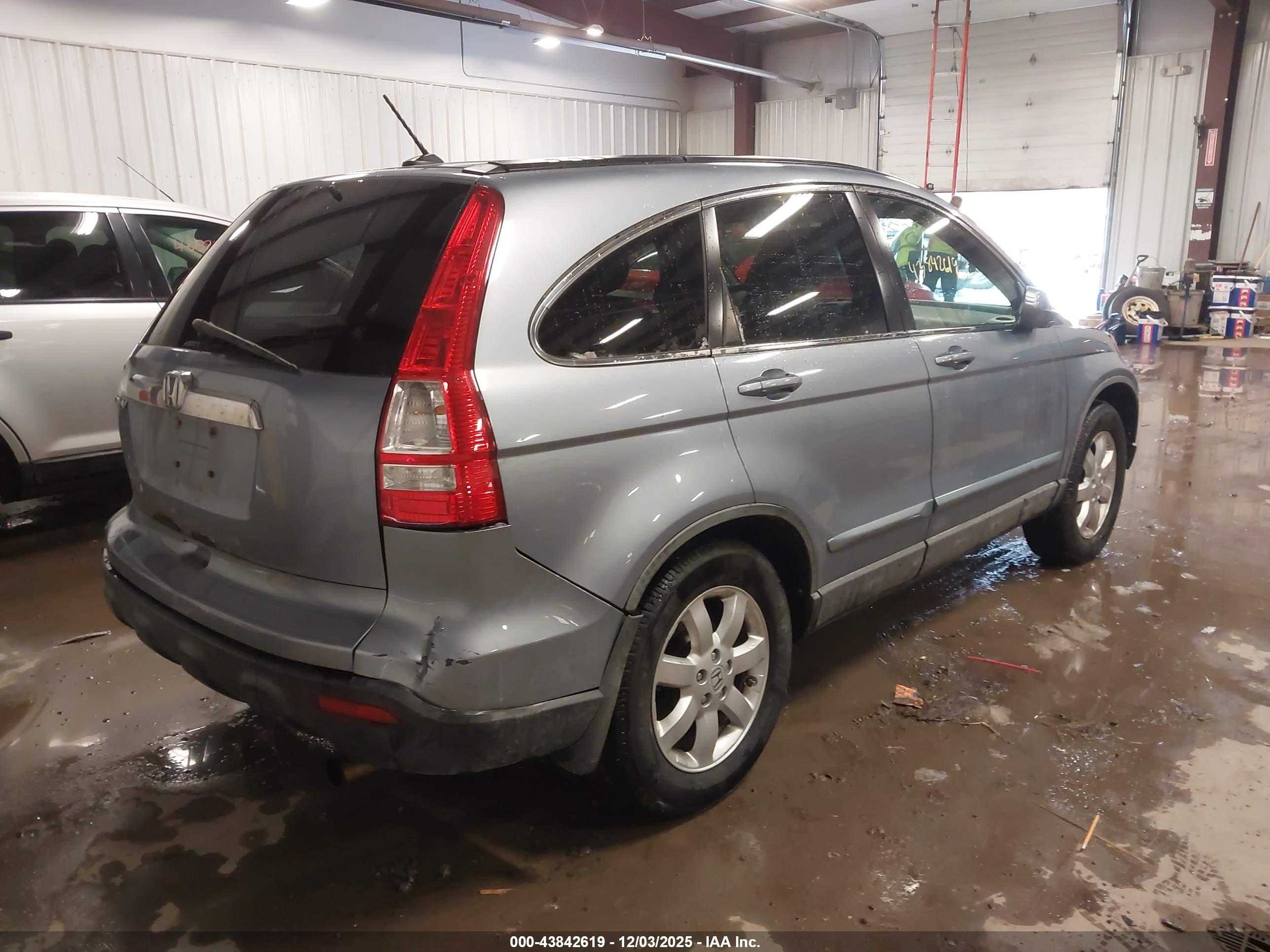 HONDA CR-V image 4