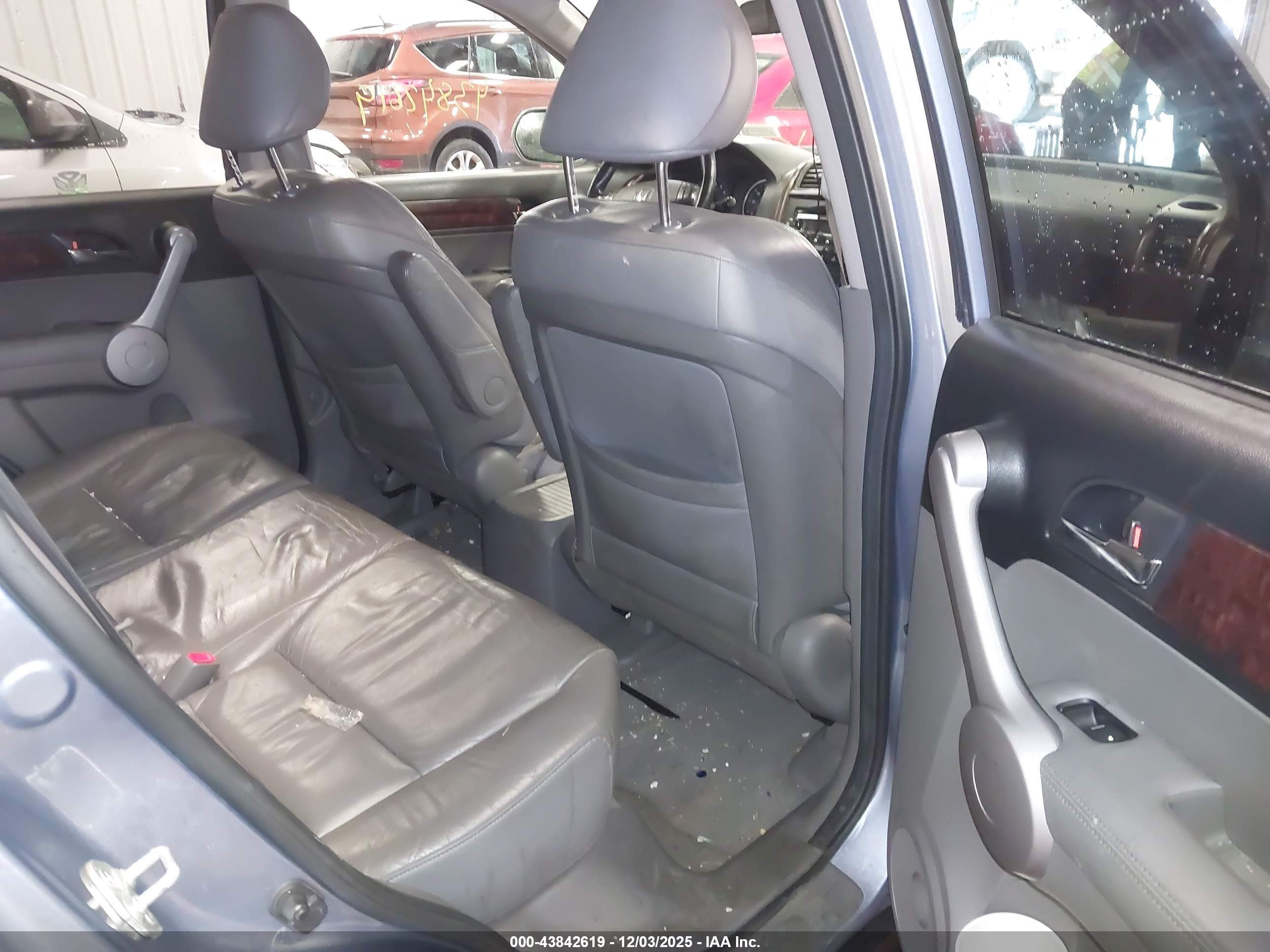 HONDA CR-V image 8