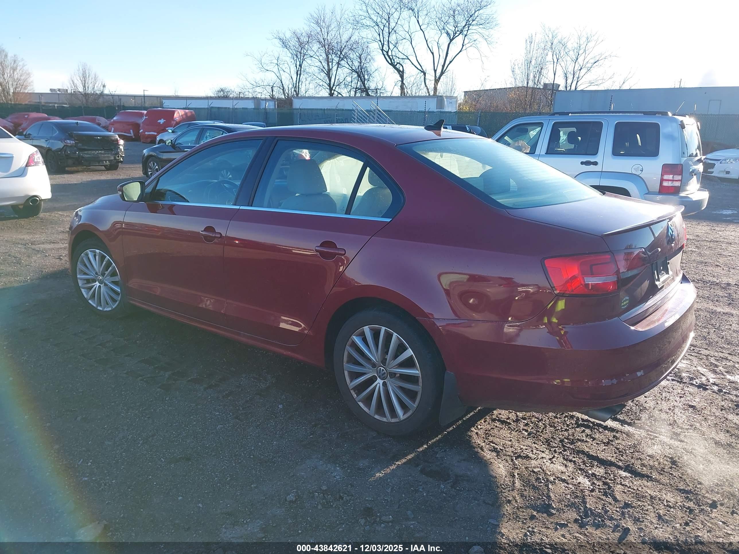 VOLKSWAGEN JETTA image 3