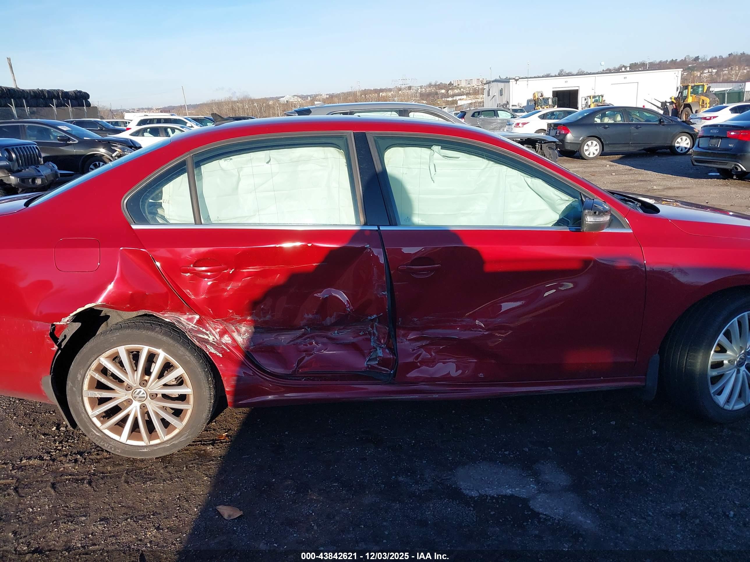 VOLKSWAGEN JETTA image 6