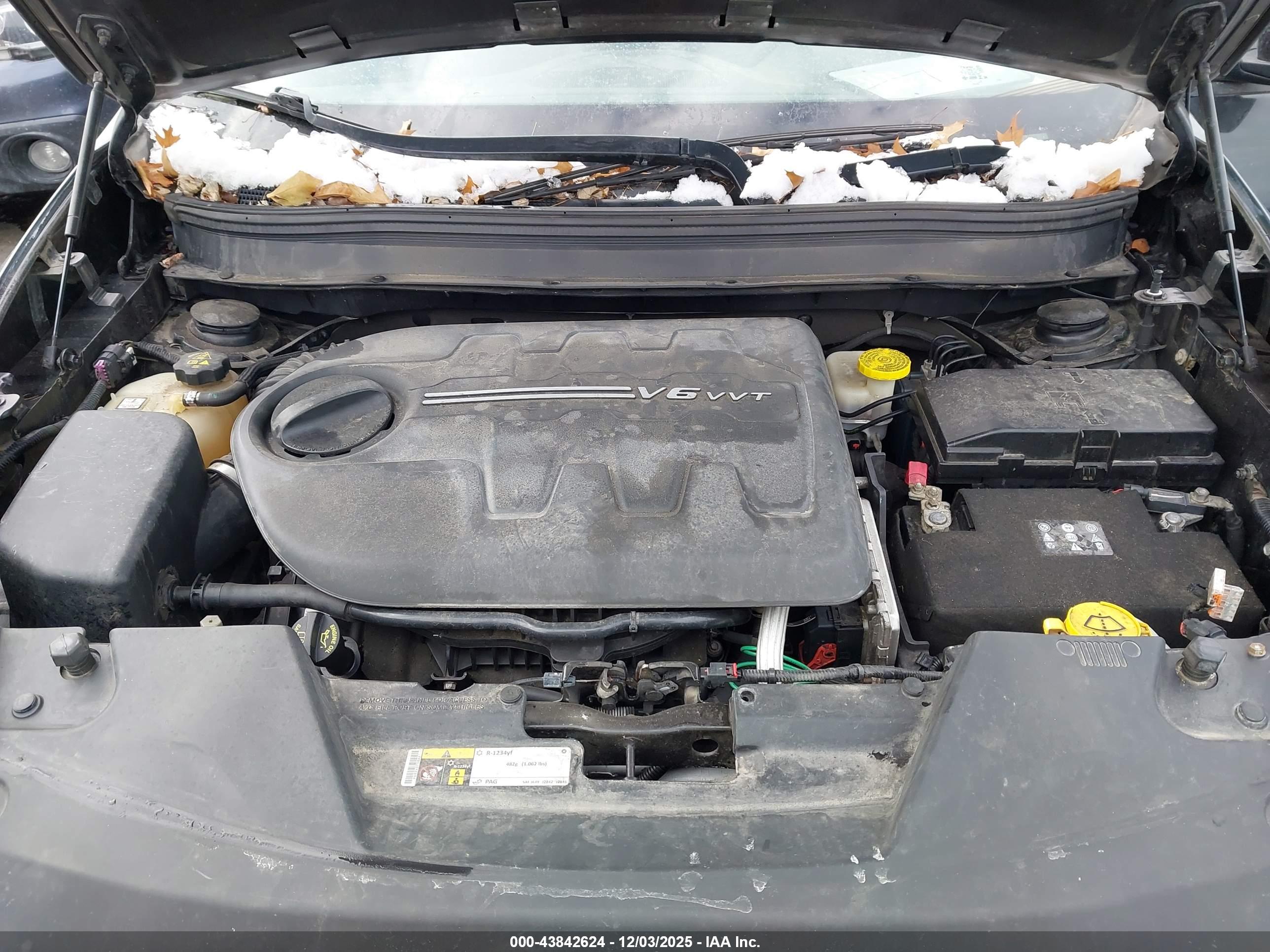 JEEP CHEROKEE image 10