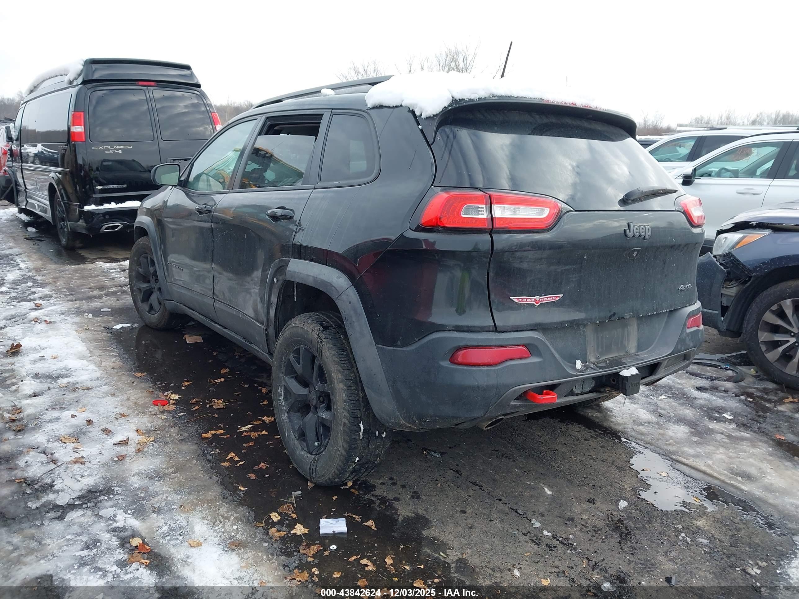 JEEP CHEROKEE image 3