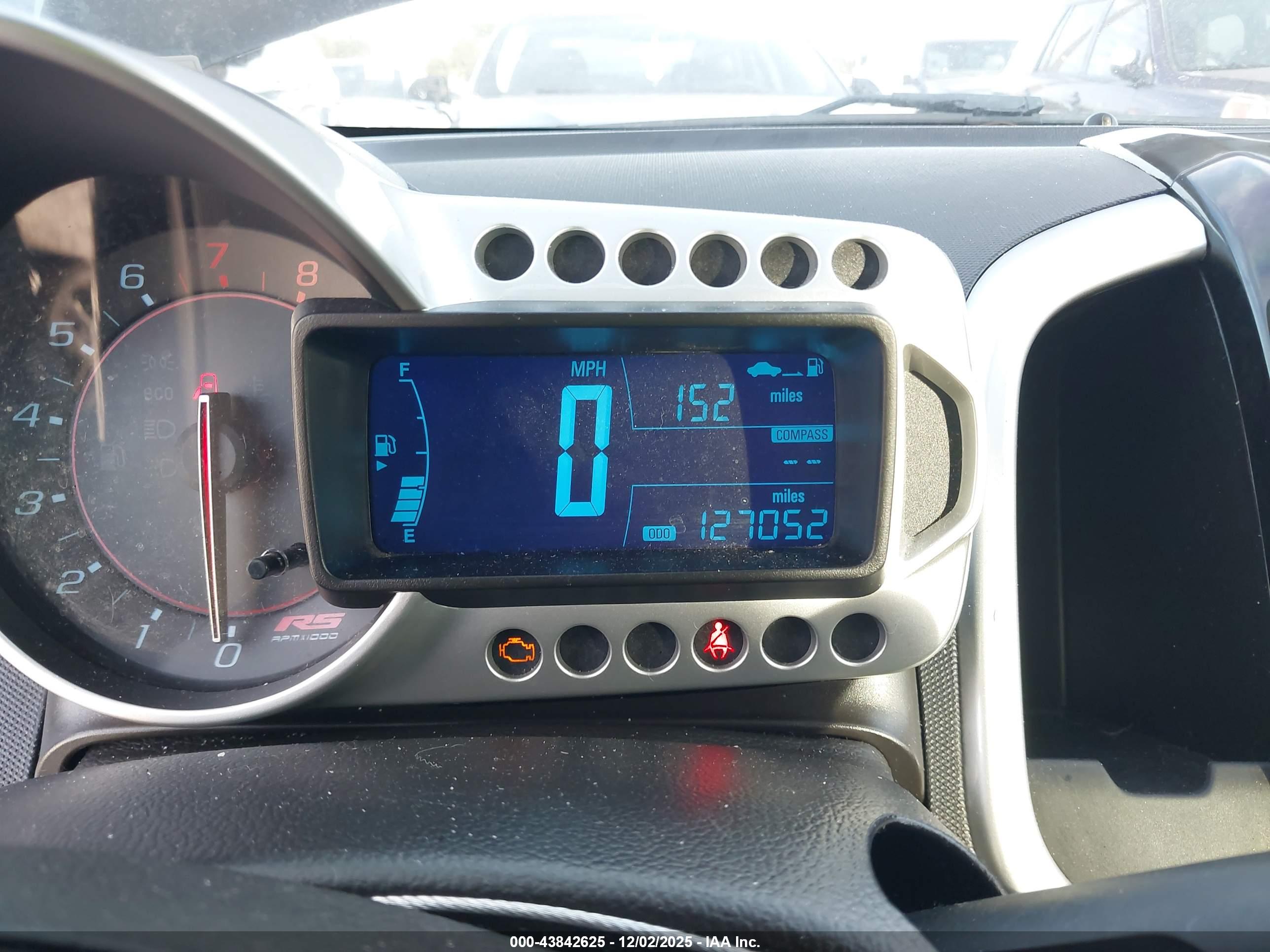 CHEVROLET SONIC image 7