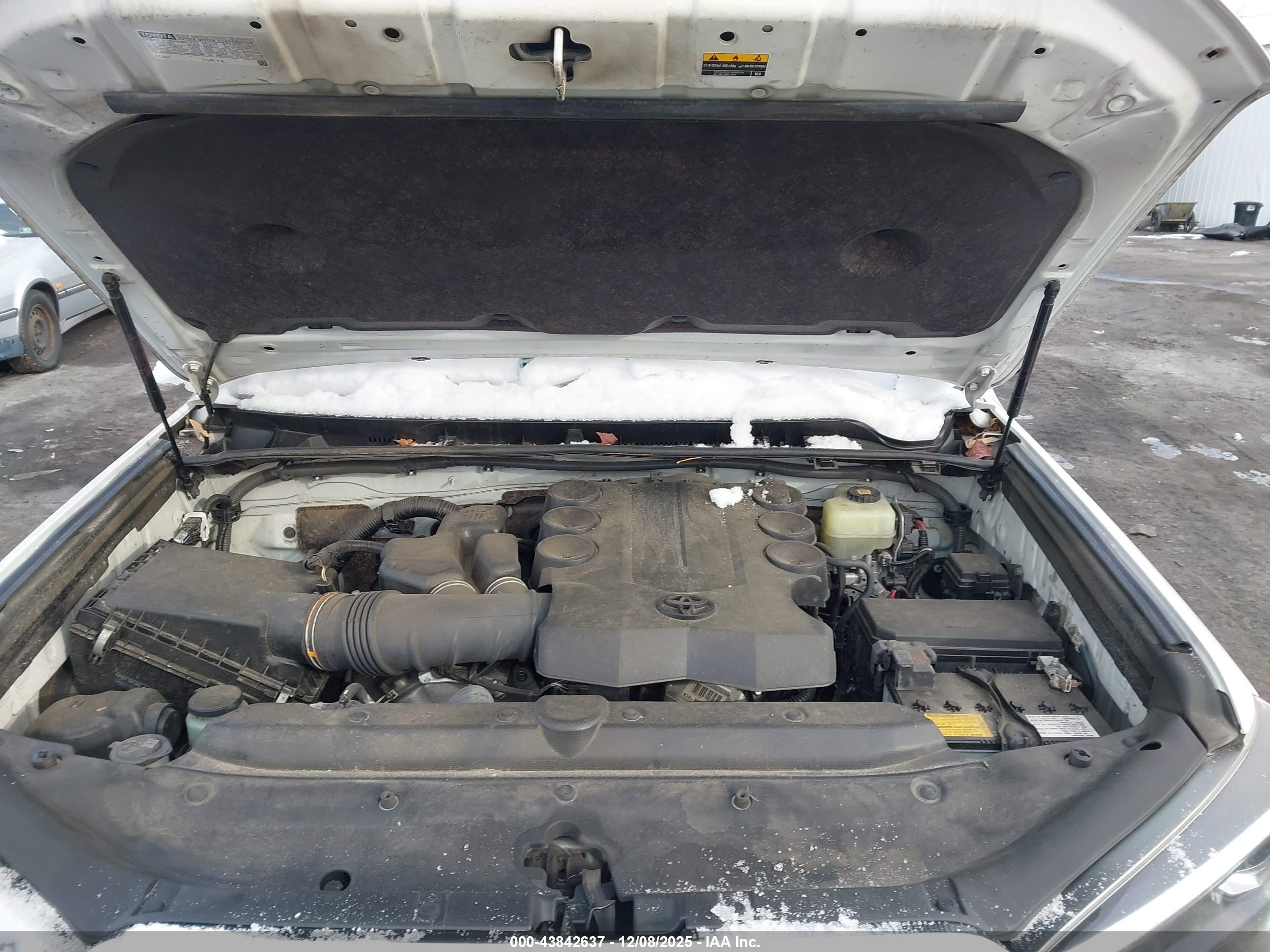 TOYOTA 4RUNNER image 10