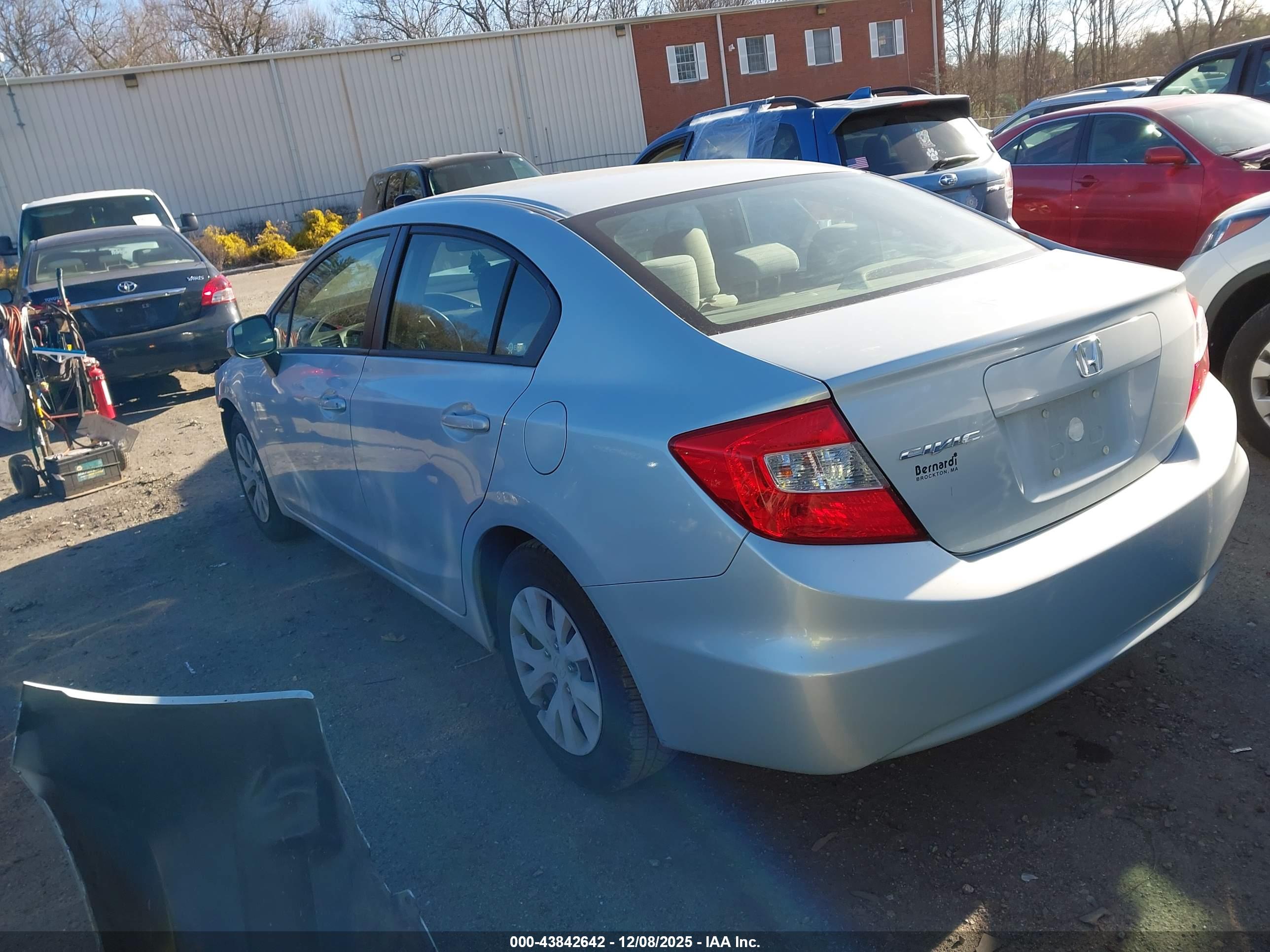 HONDA CIVIC image 3