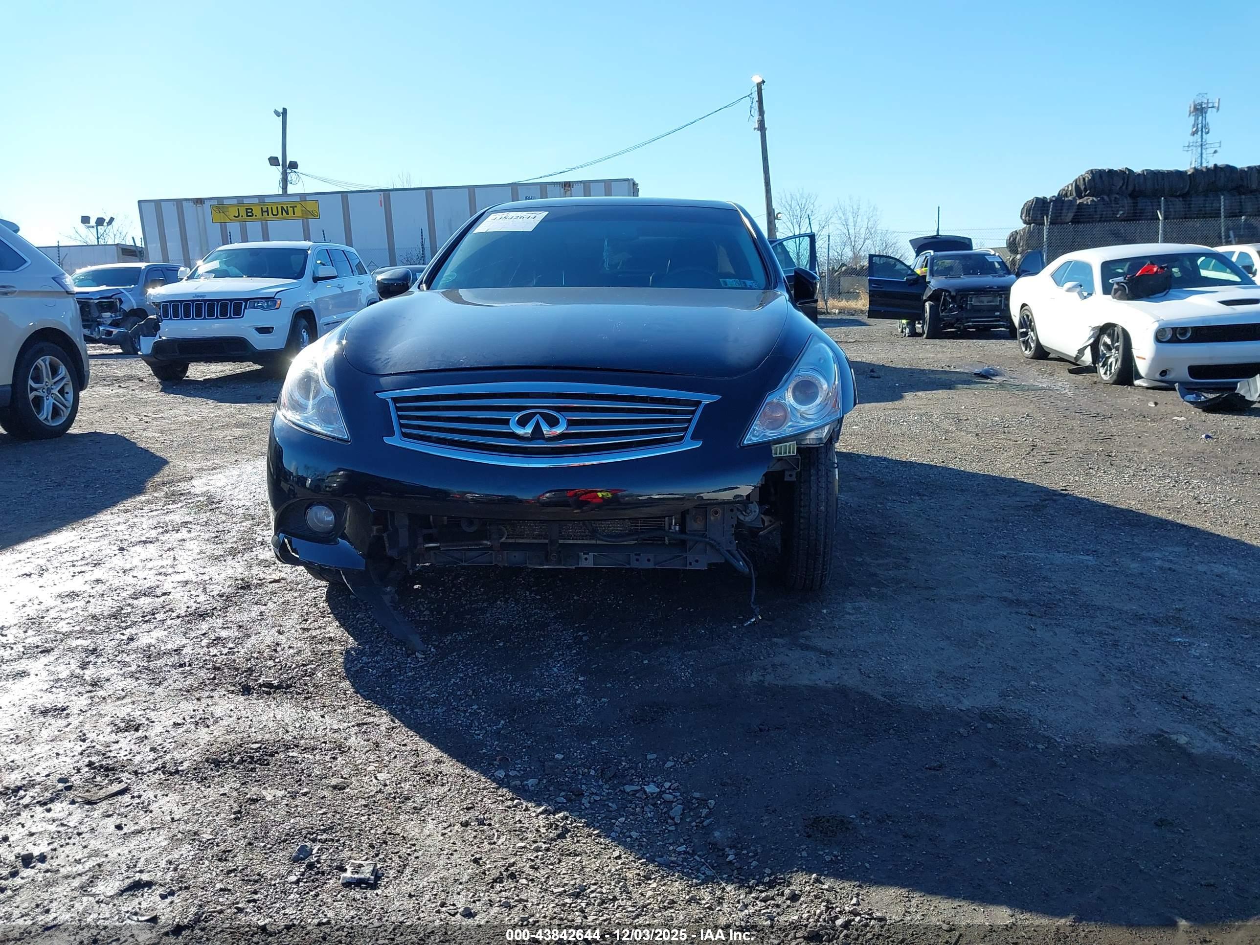 INFINITI G37X image 6