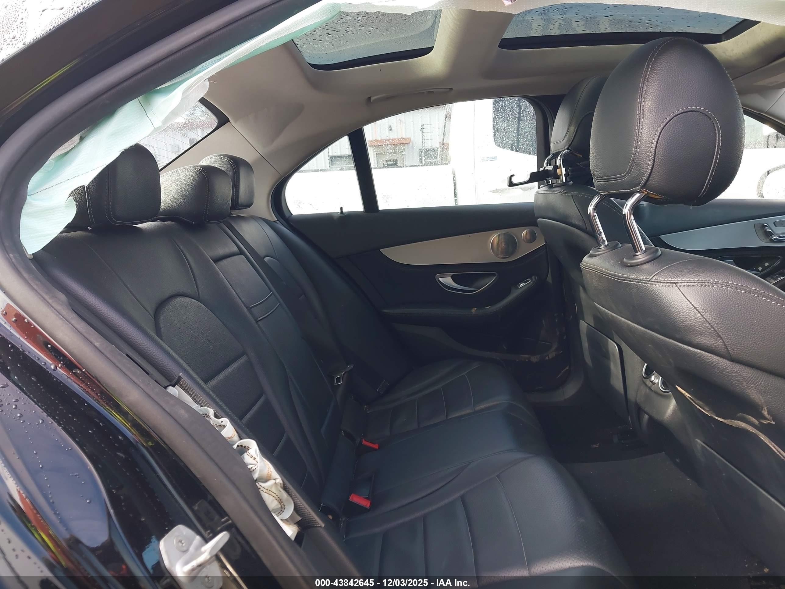 MERCEDES-BENZ C image 8