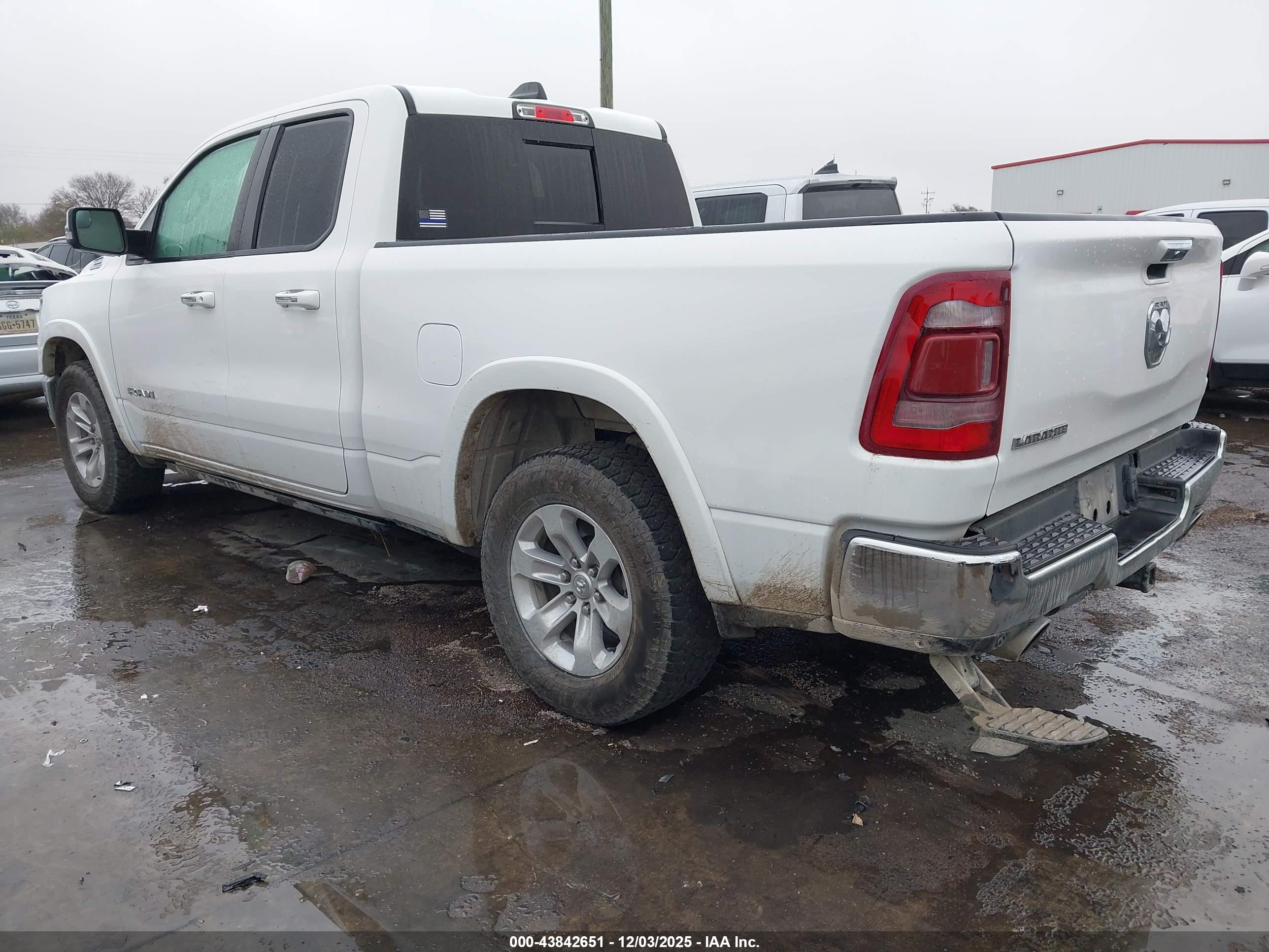 RAM 1500 image 3