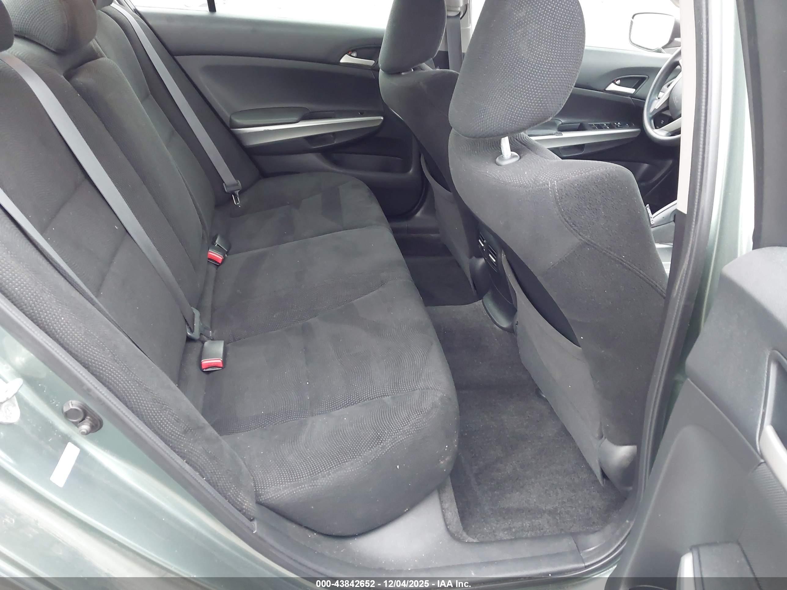HONDA ACCORD image 8