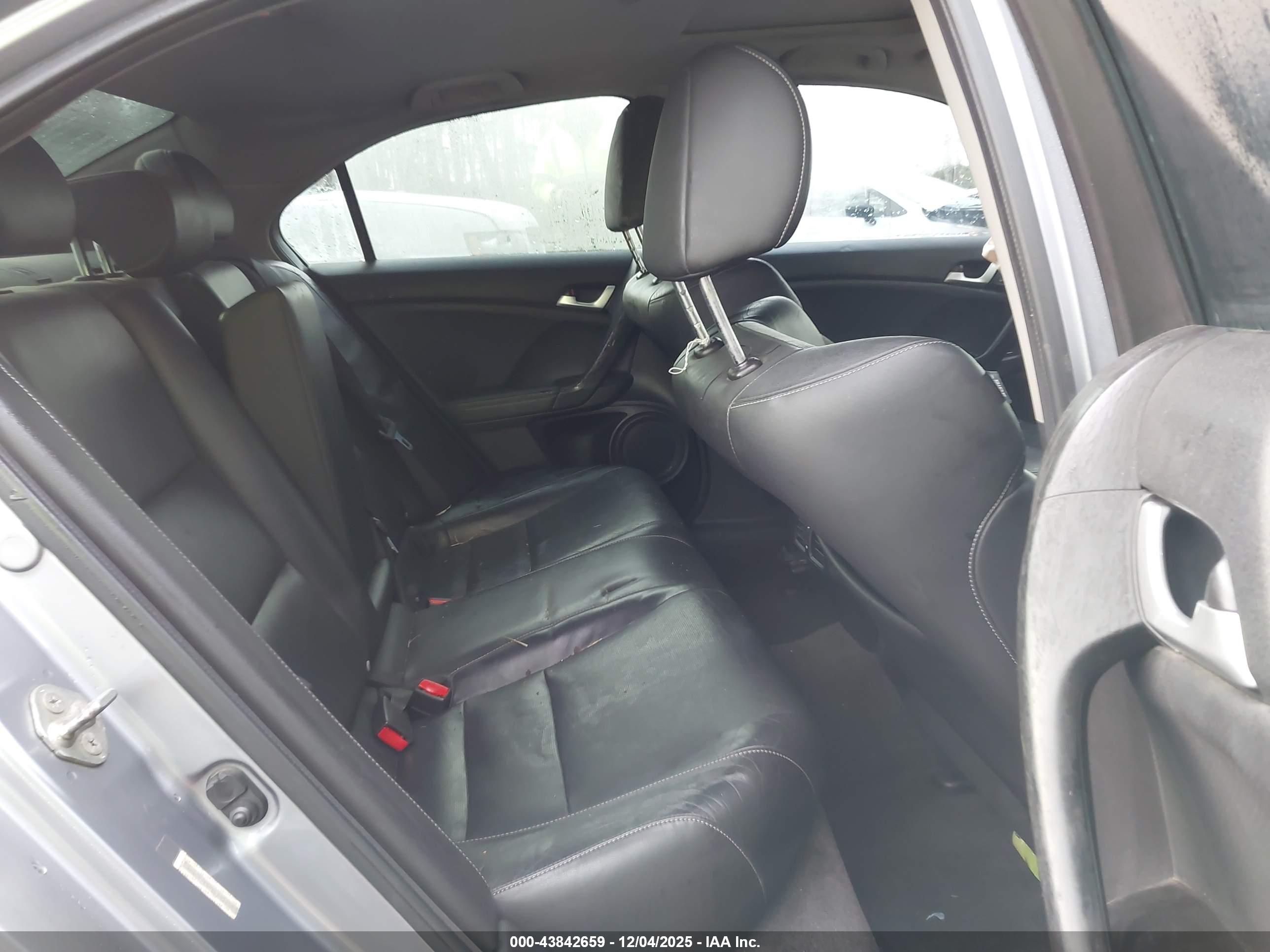 ACURA TSX image 8