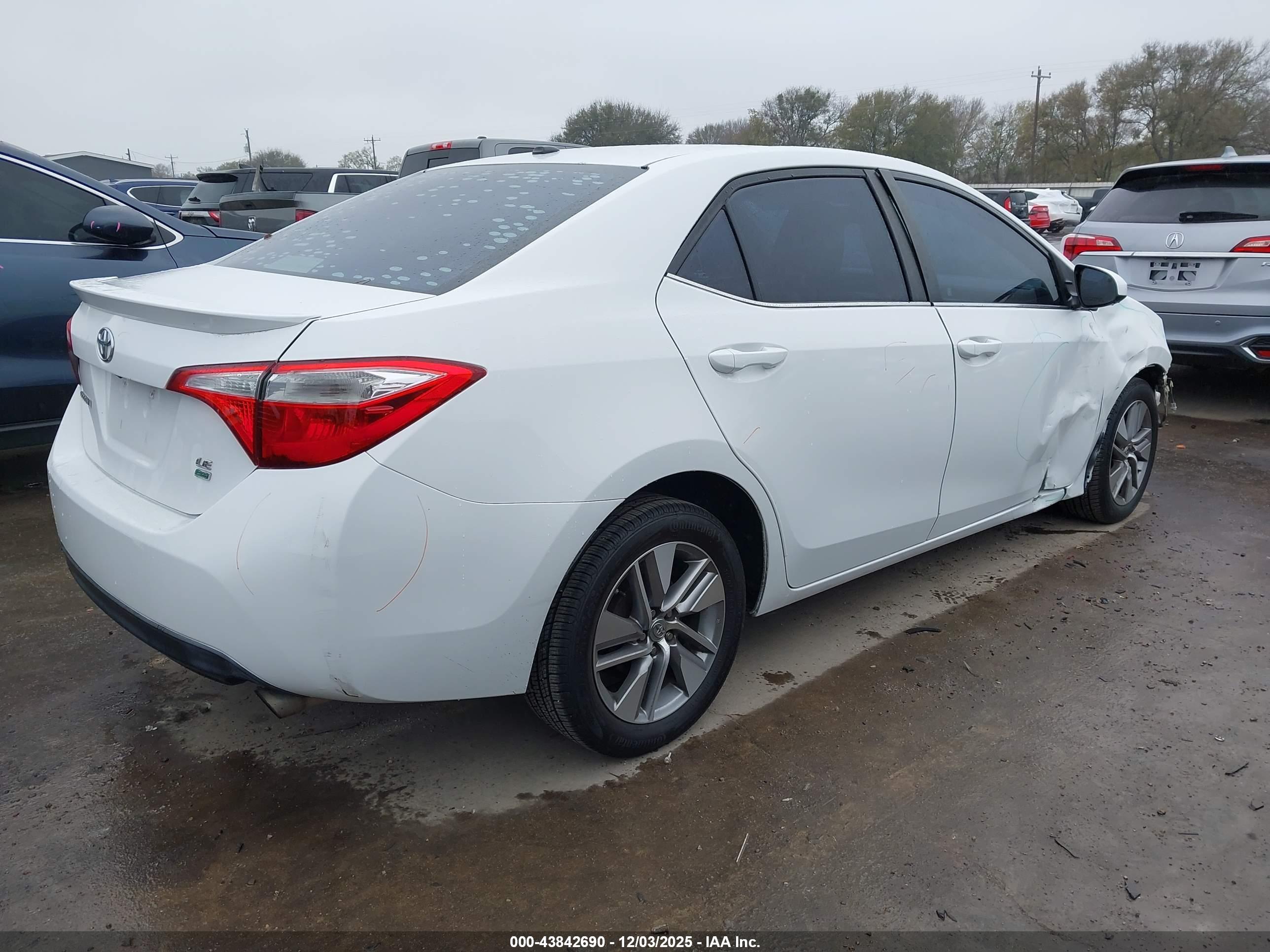 TOYOTA COROLLA image 4