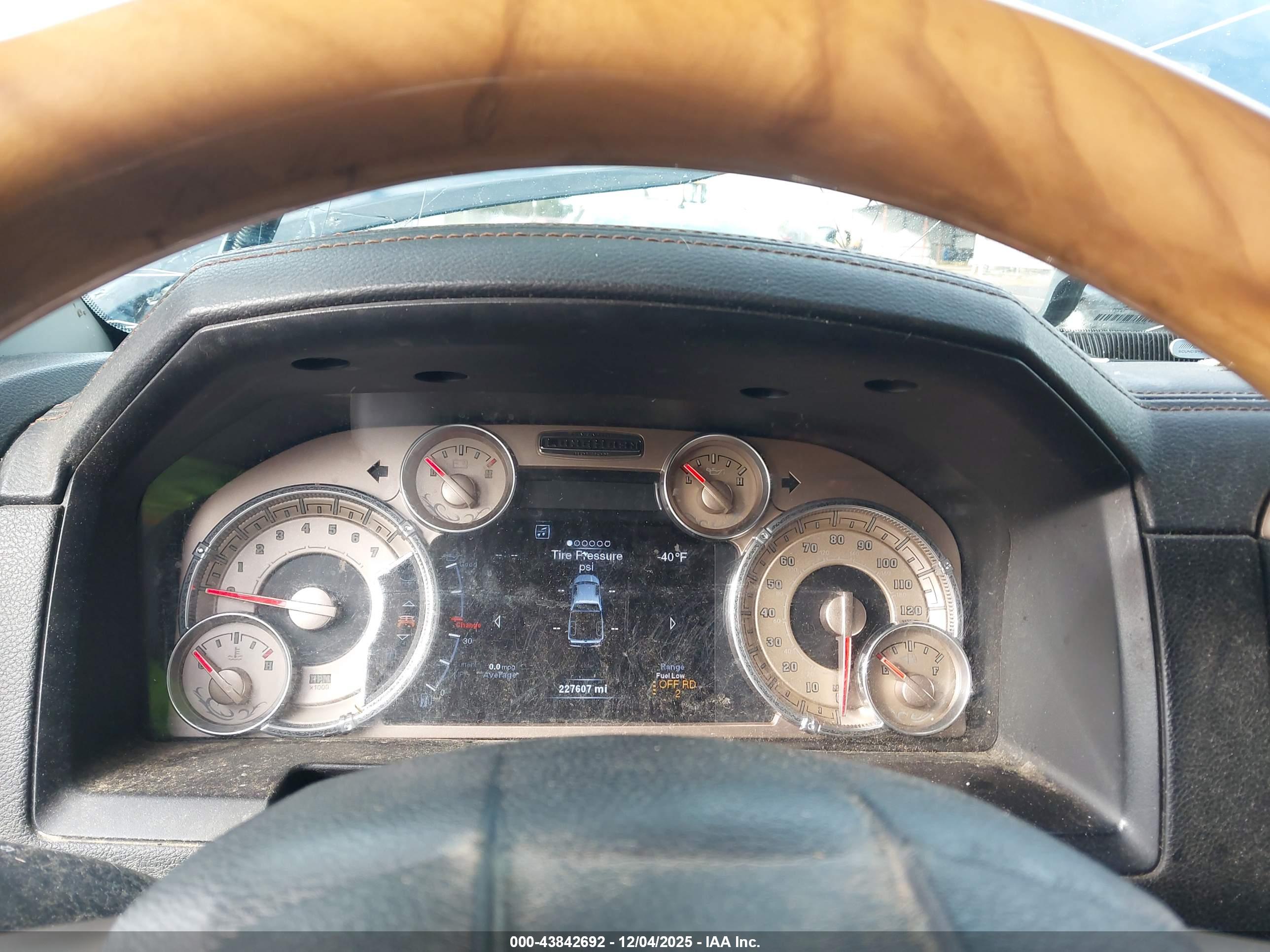 RAM 1500 image 7