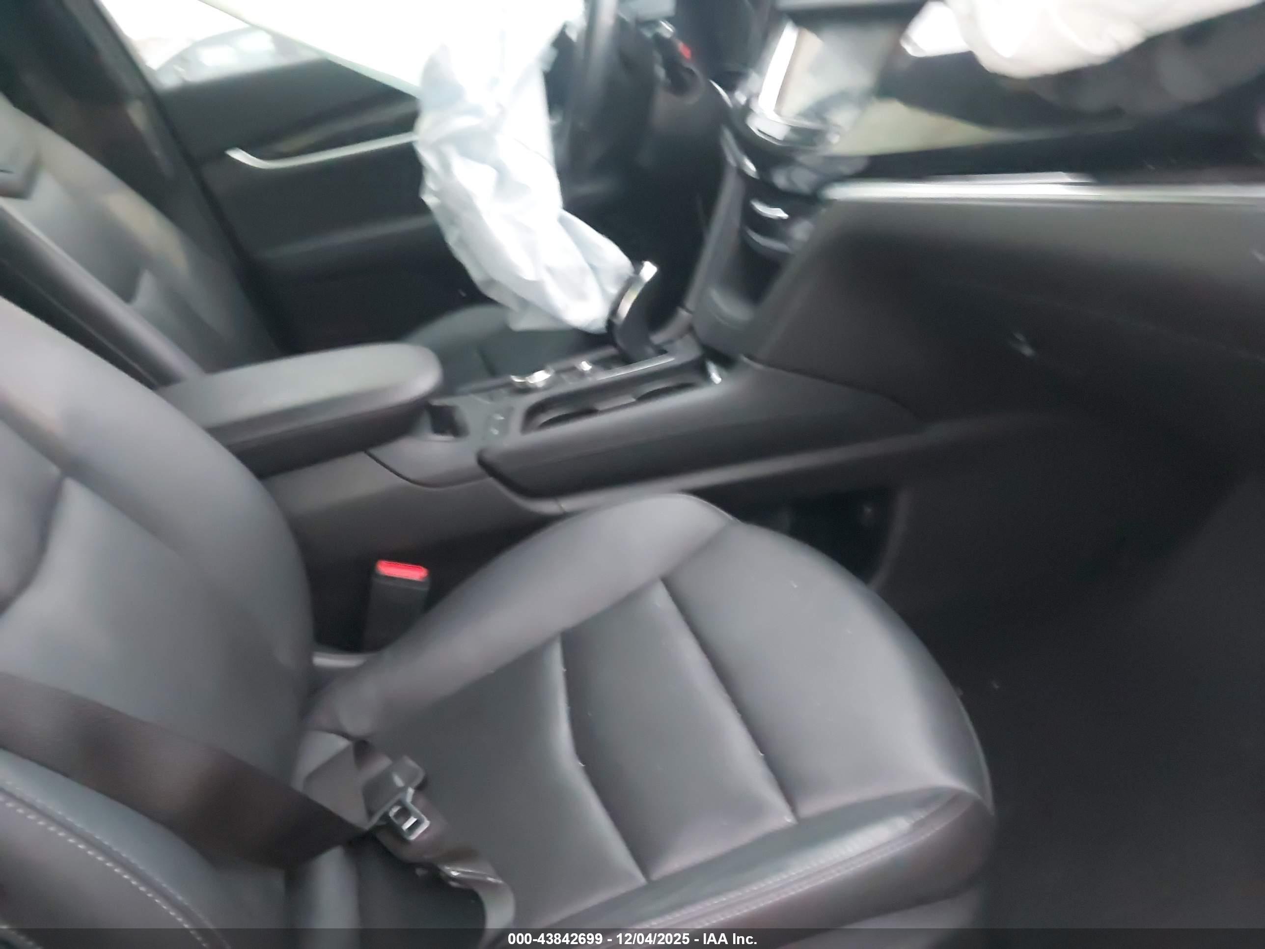 CADILLAC XT6 image 5