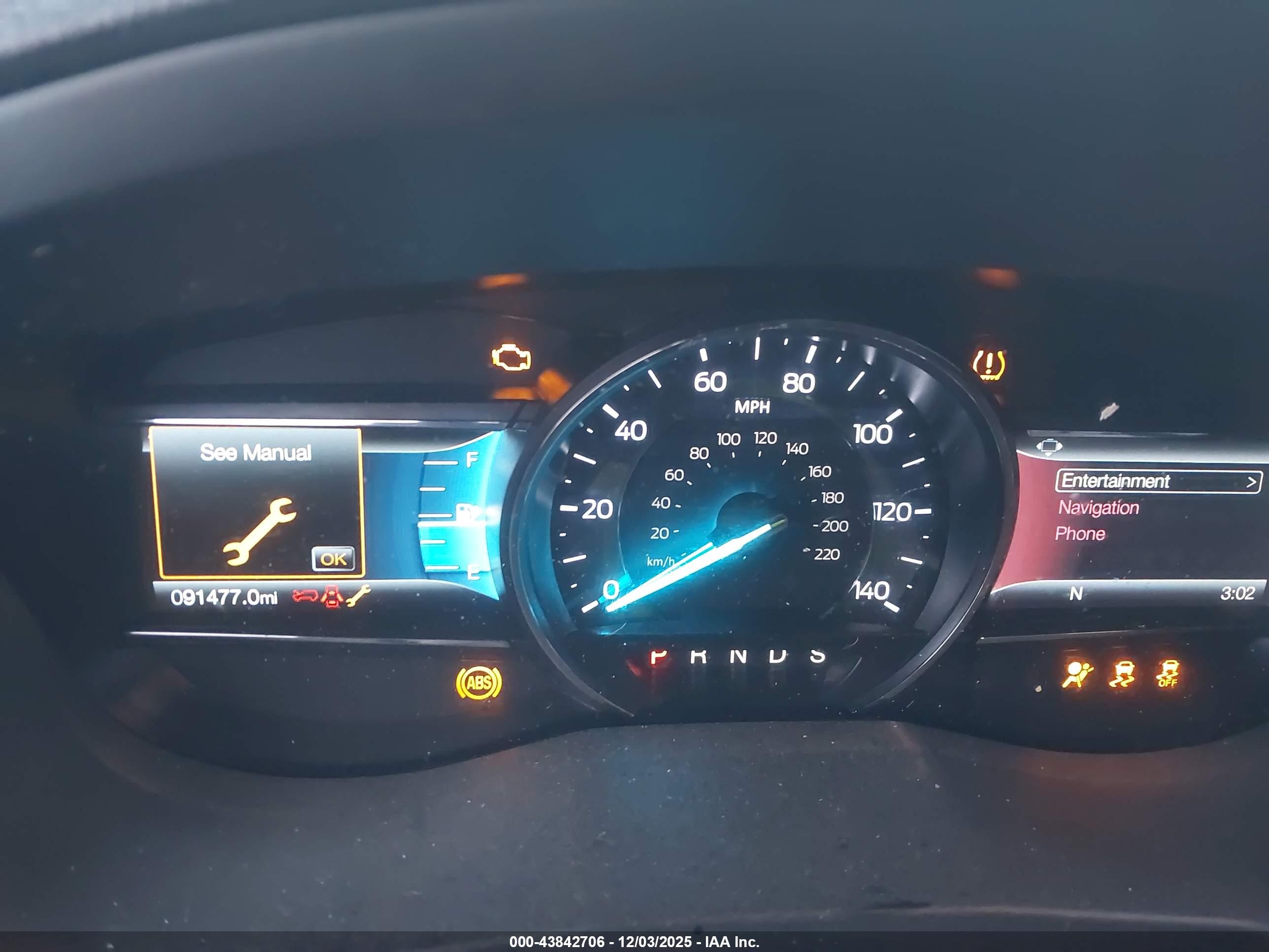 FORD EXPLORER image 7