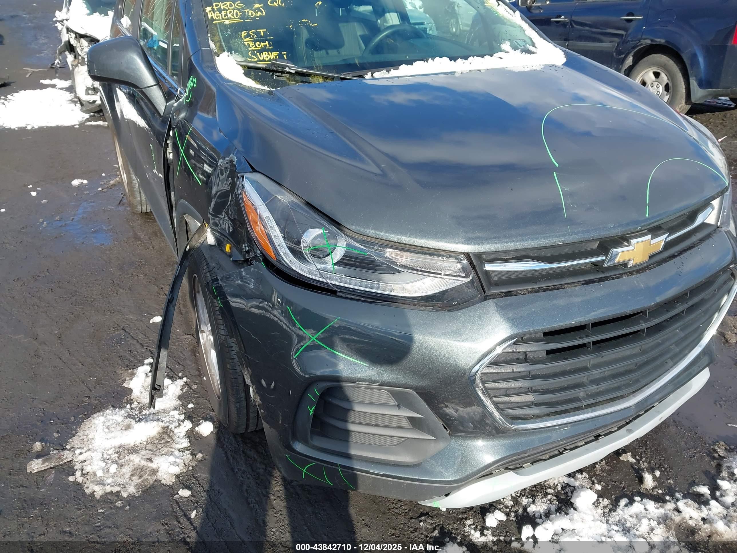 CHEVROLET TRAX image 6