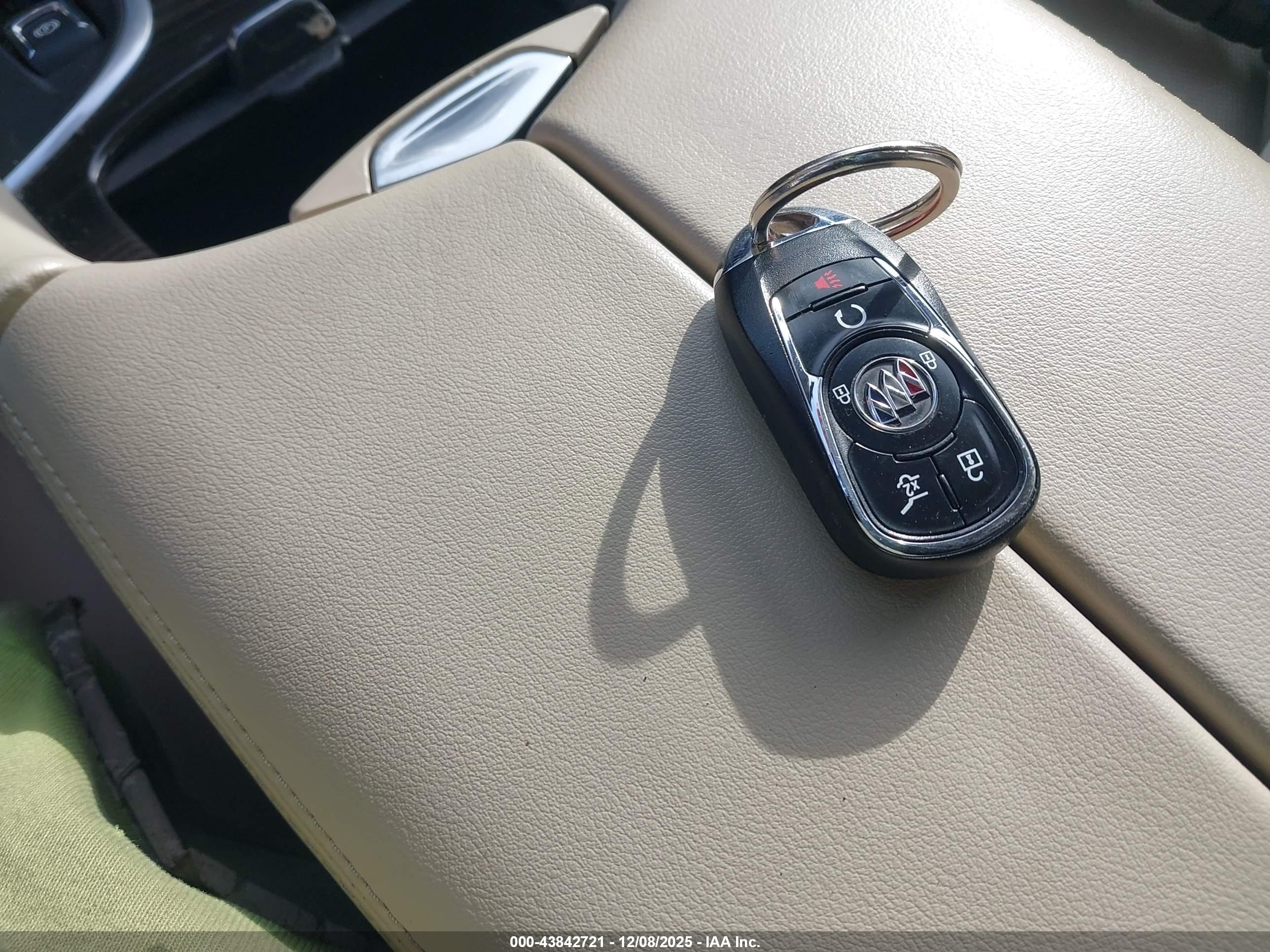 BUICK ENVISION image 11