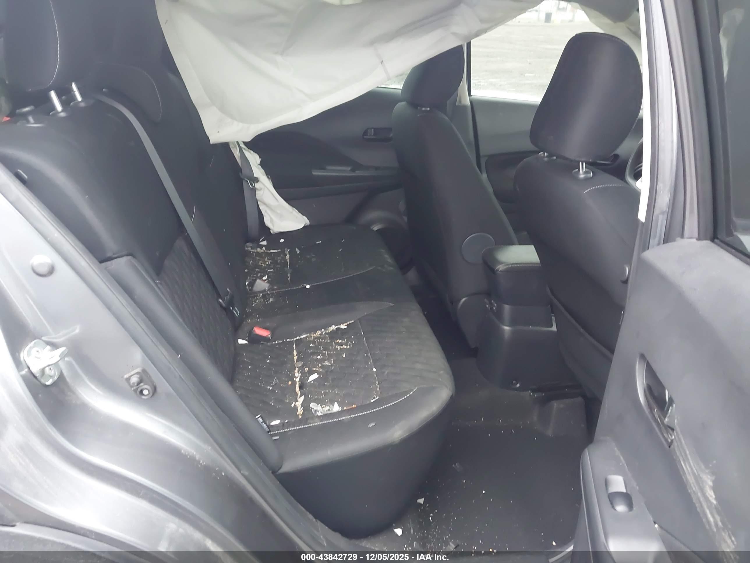 NISSAN KICKS image 8
