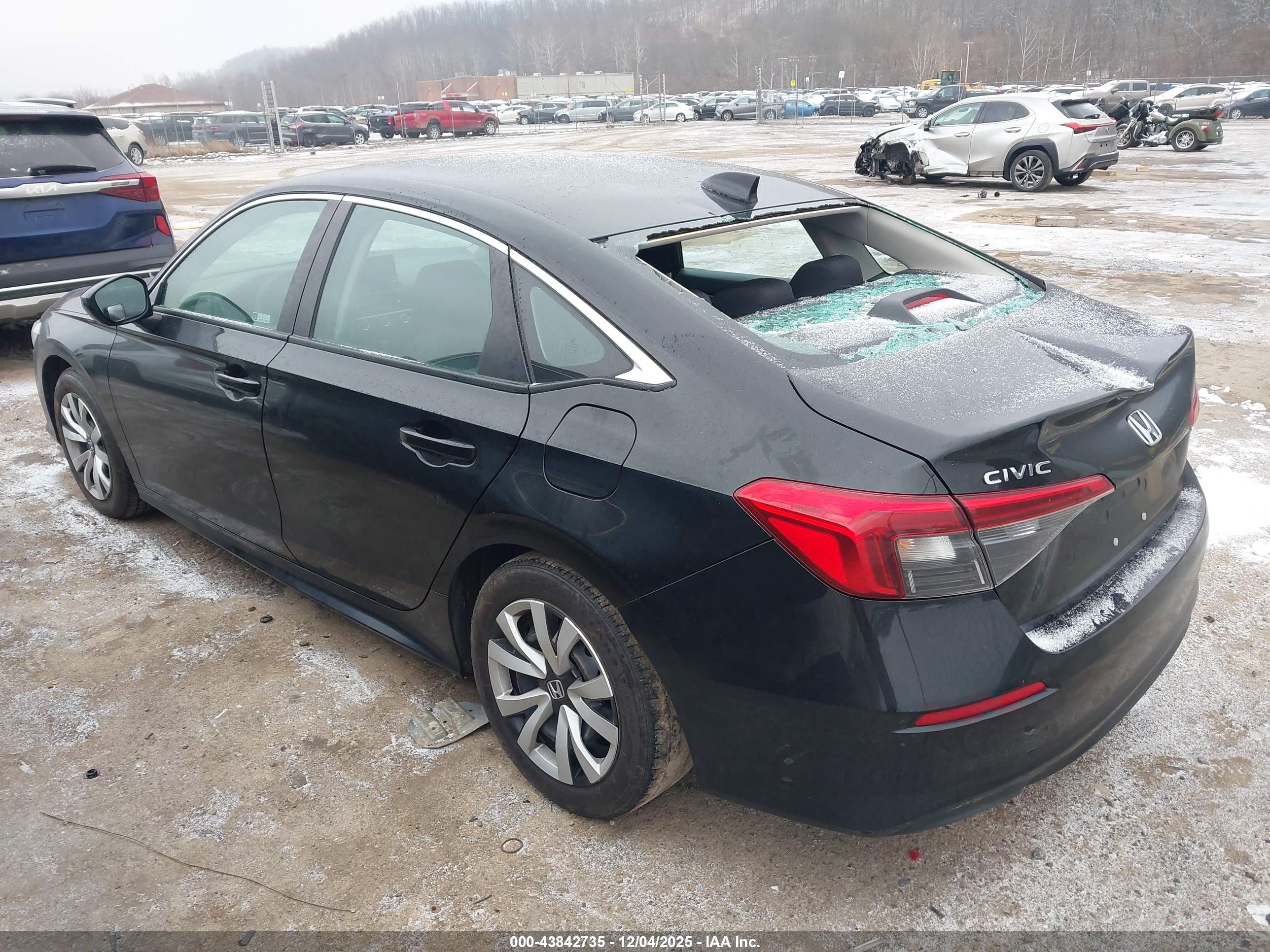 HONDA CIVIC image 3