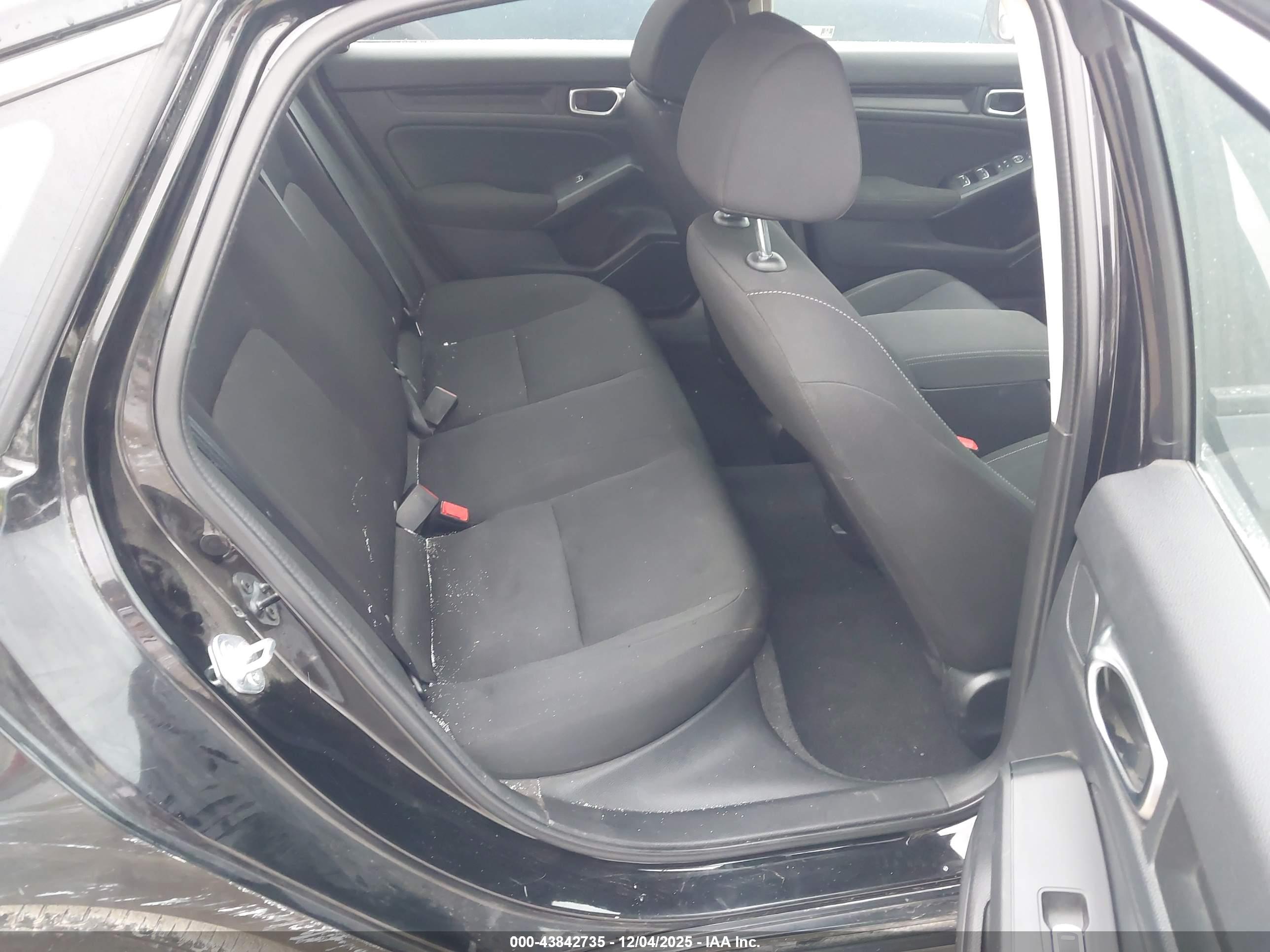 HONDA CIVIC image 8