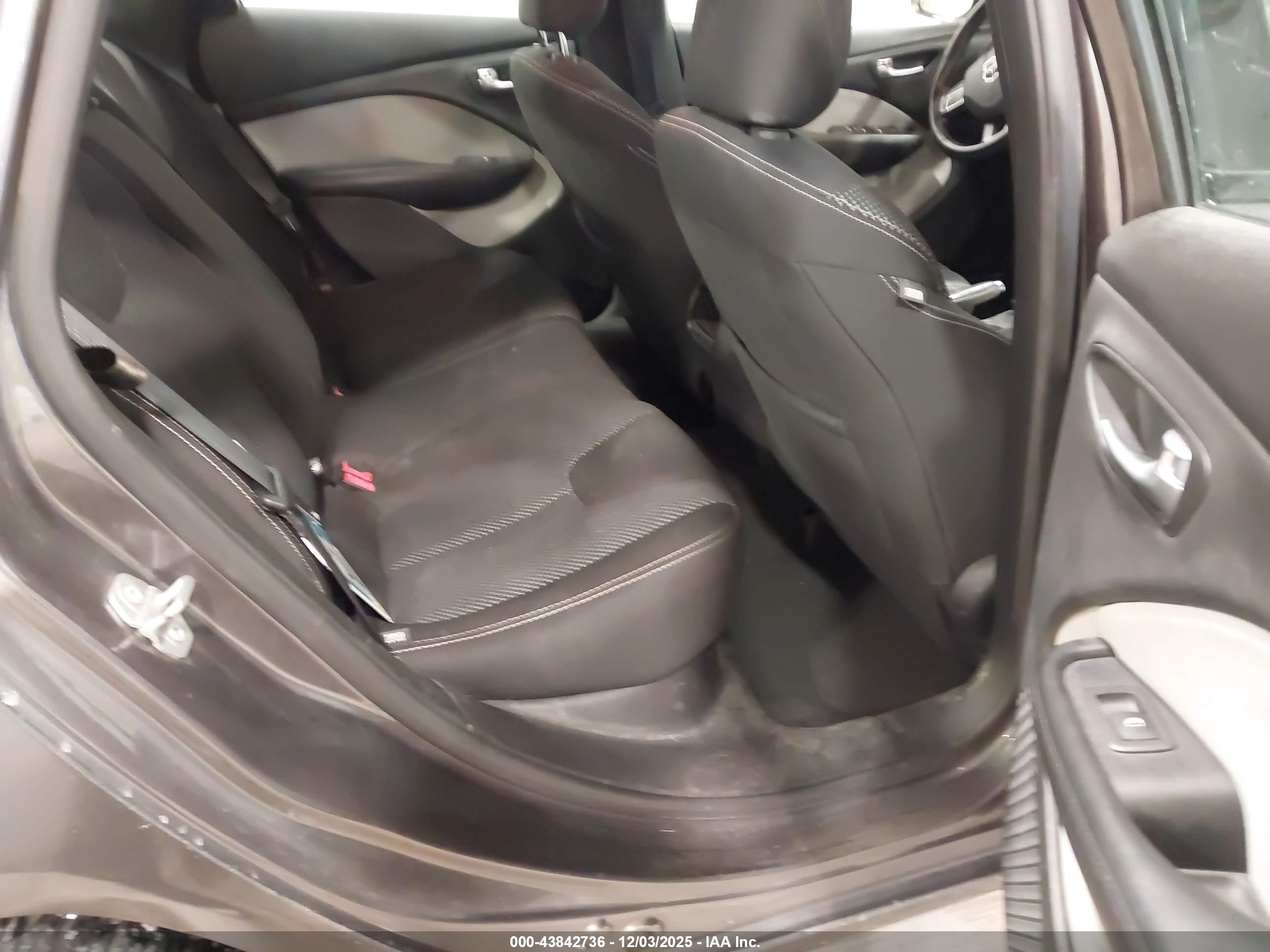DODGE DART image 8