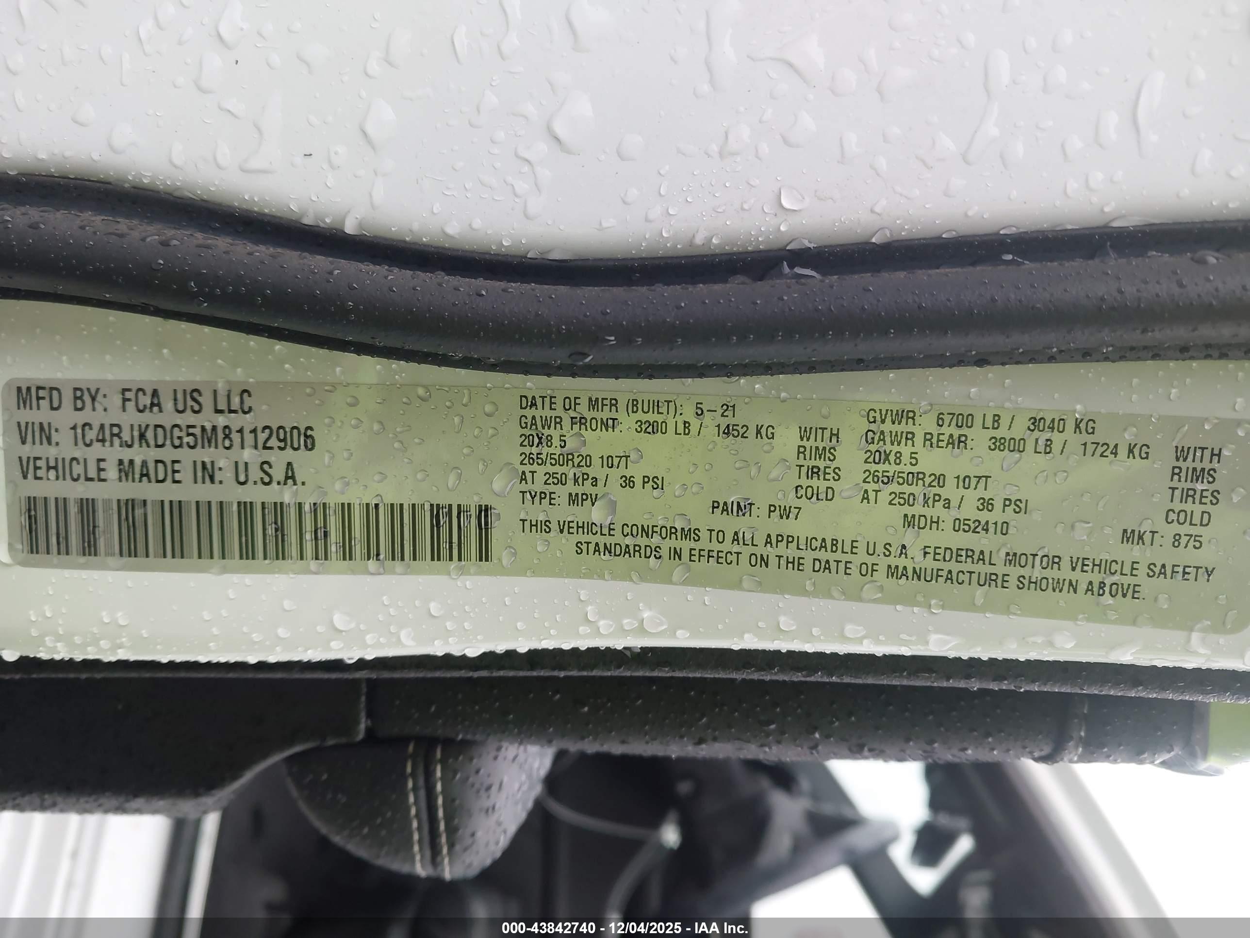 JEEP GRAND image 9