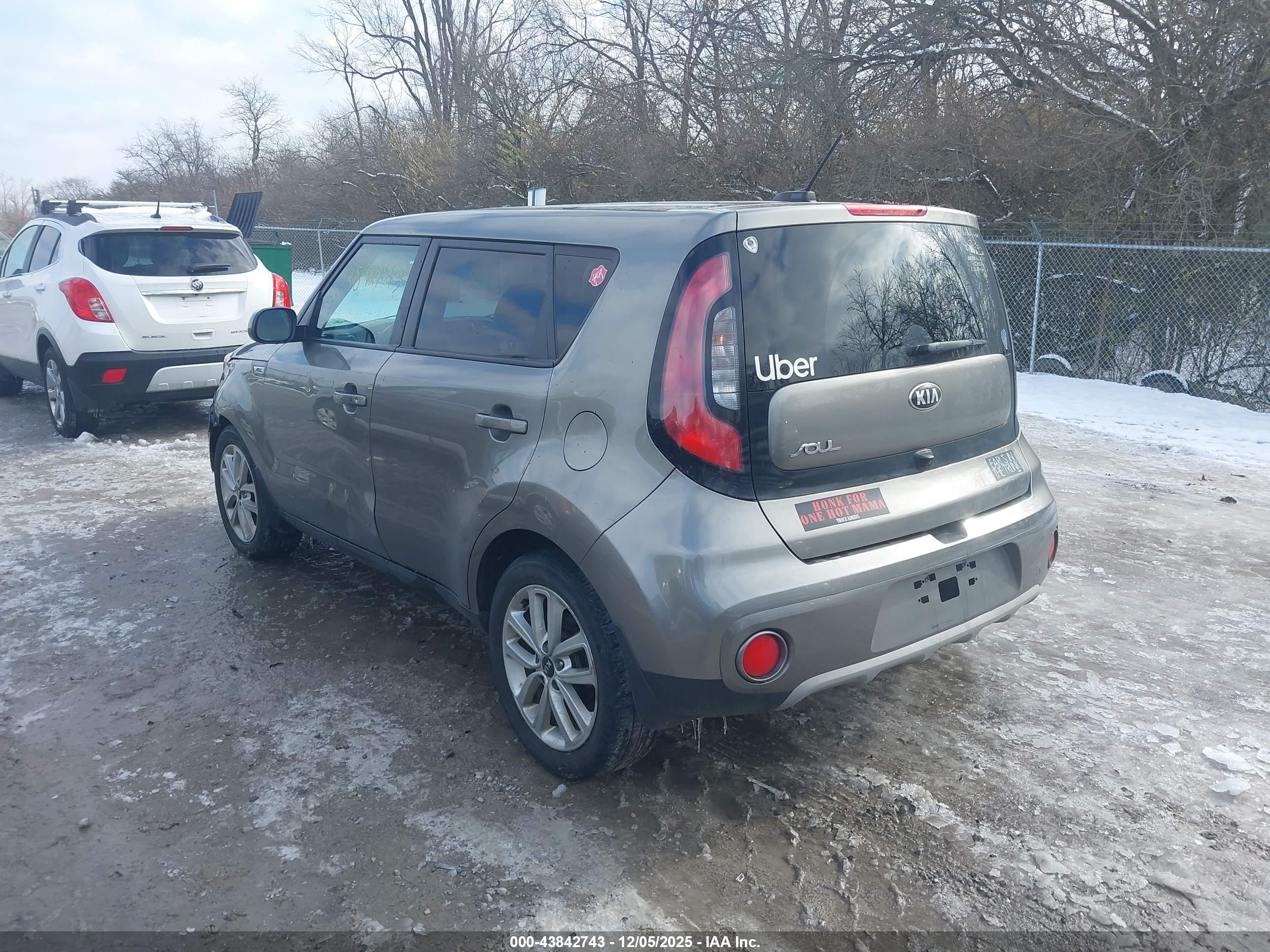KIA SOUL image 3