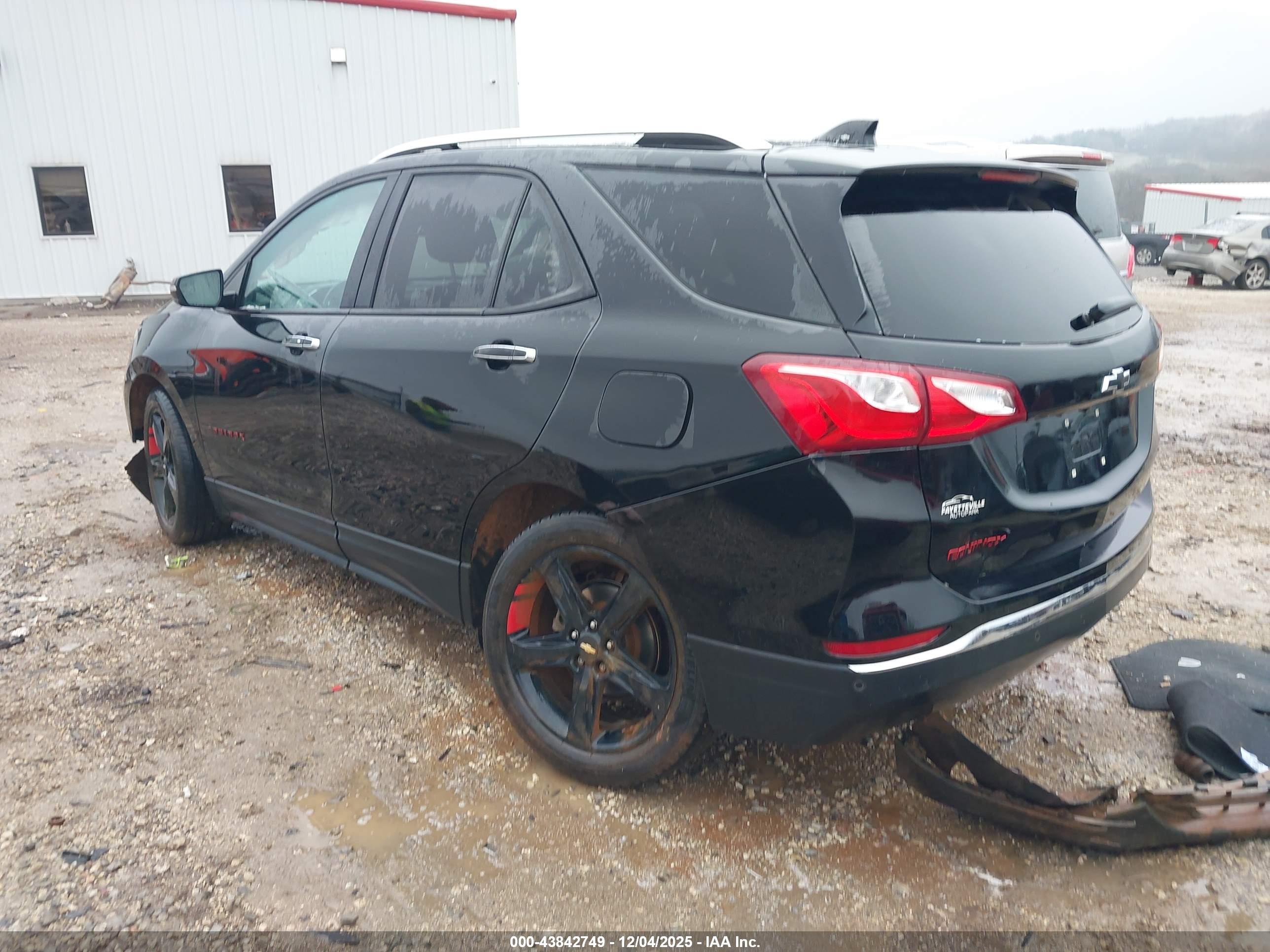 CHEVROLET EQUINOX image 3