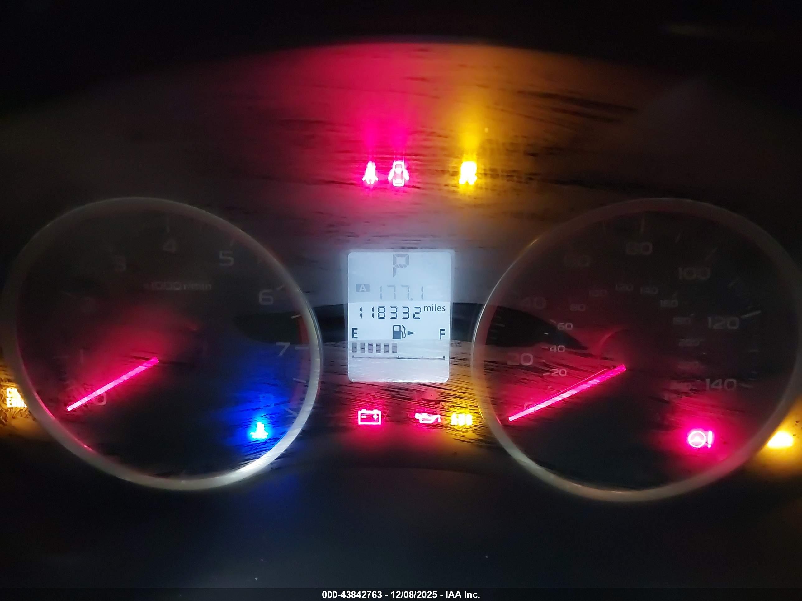 SUBARU FORESTER image 7