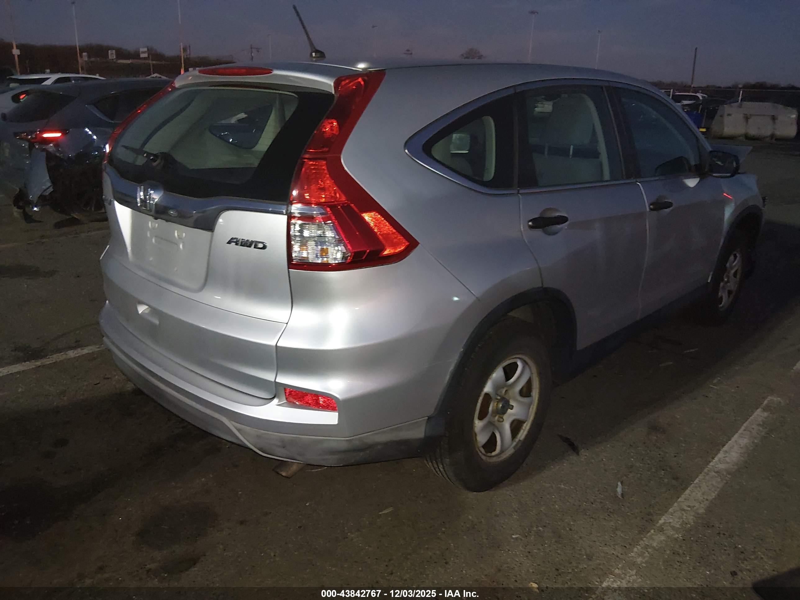 HONDA CR-V image 4
