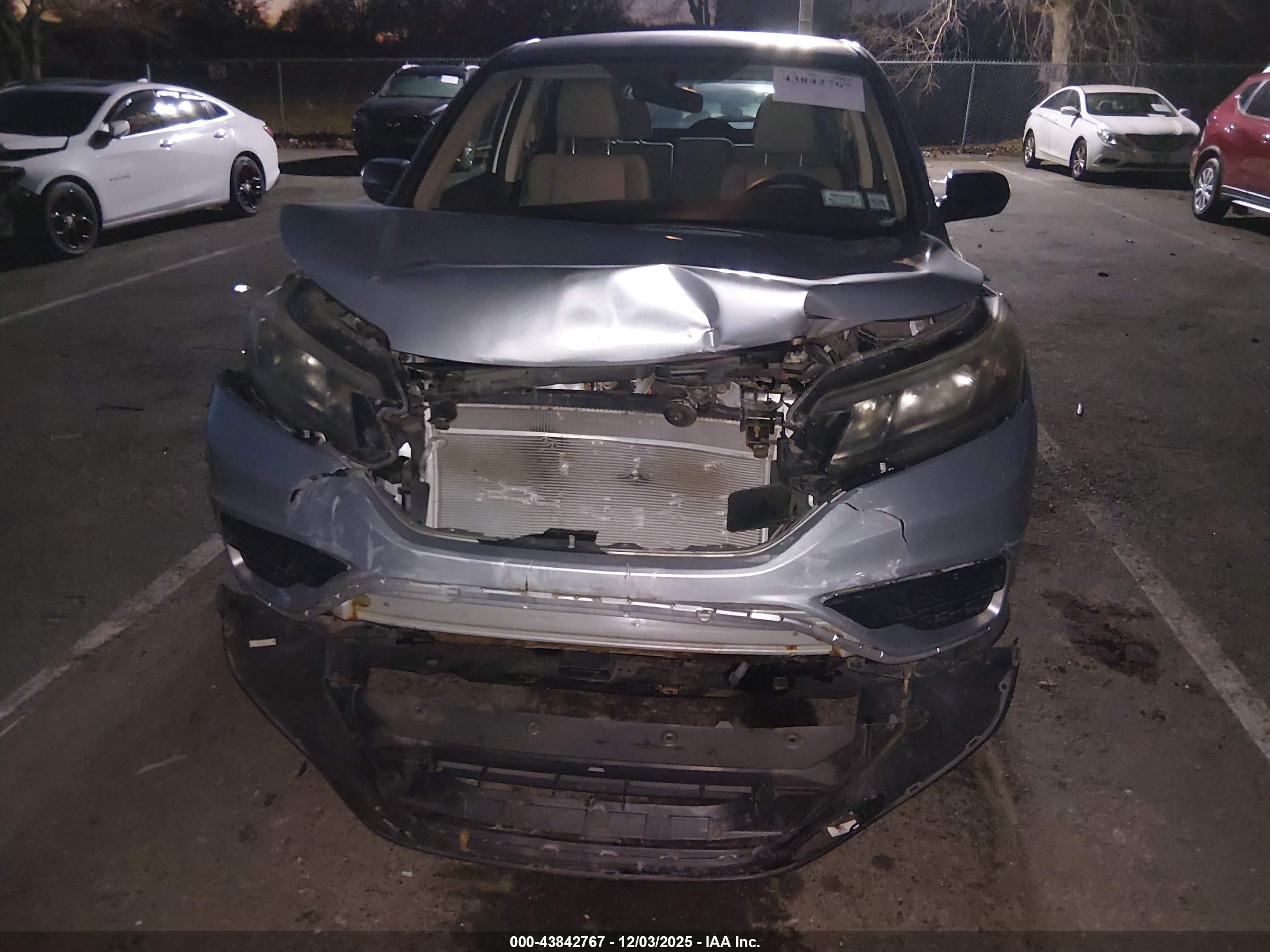 HONDA CR-V image 6