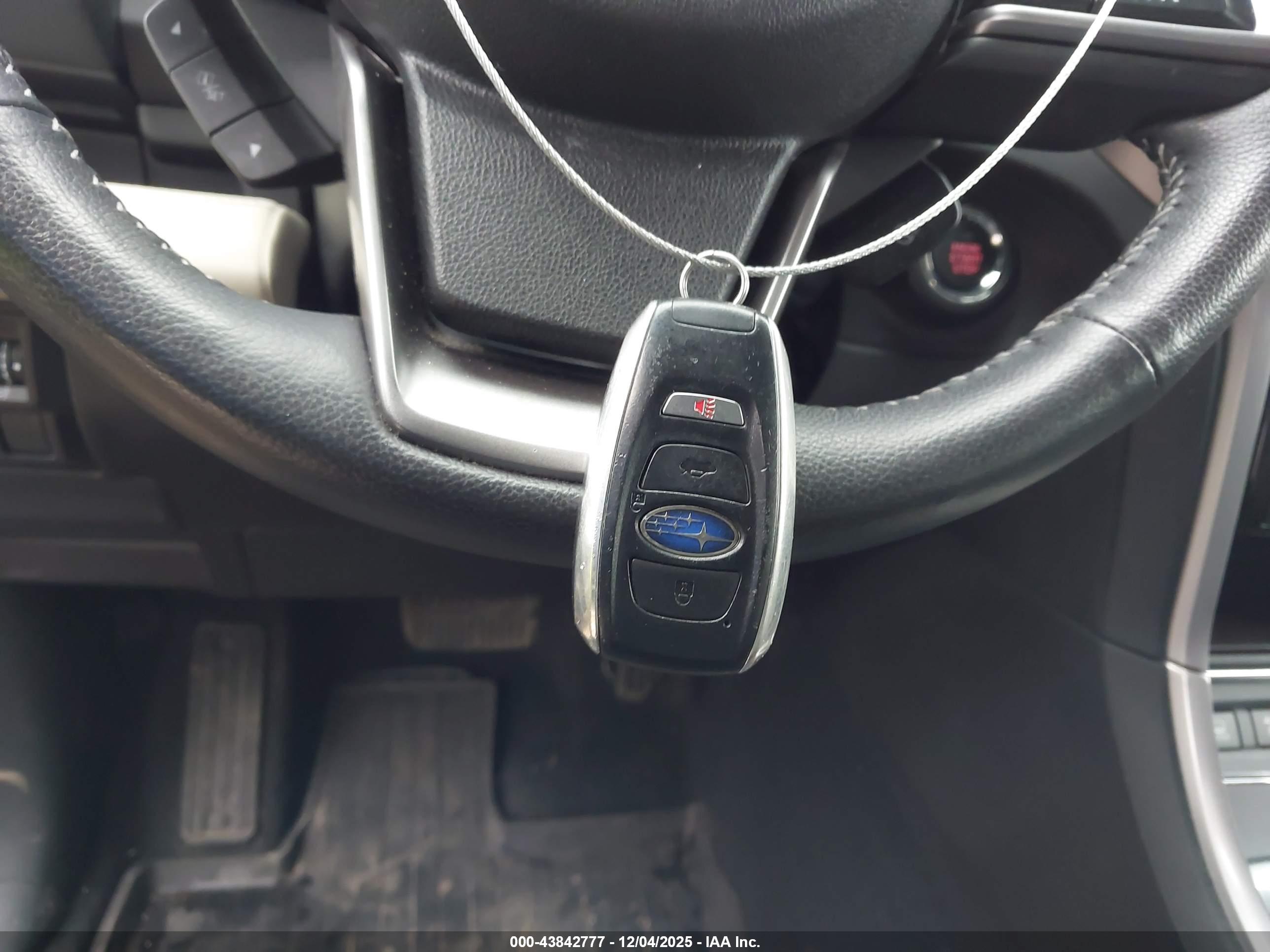 SUBARU ASCENT image 11