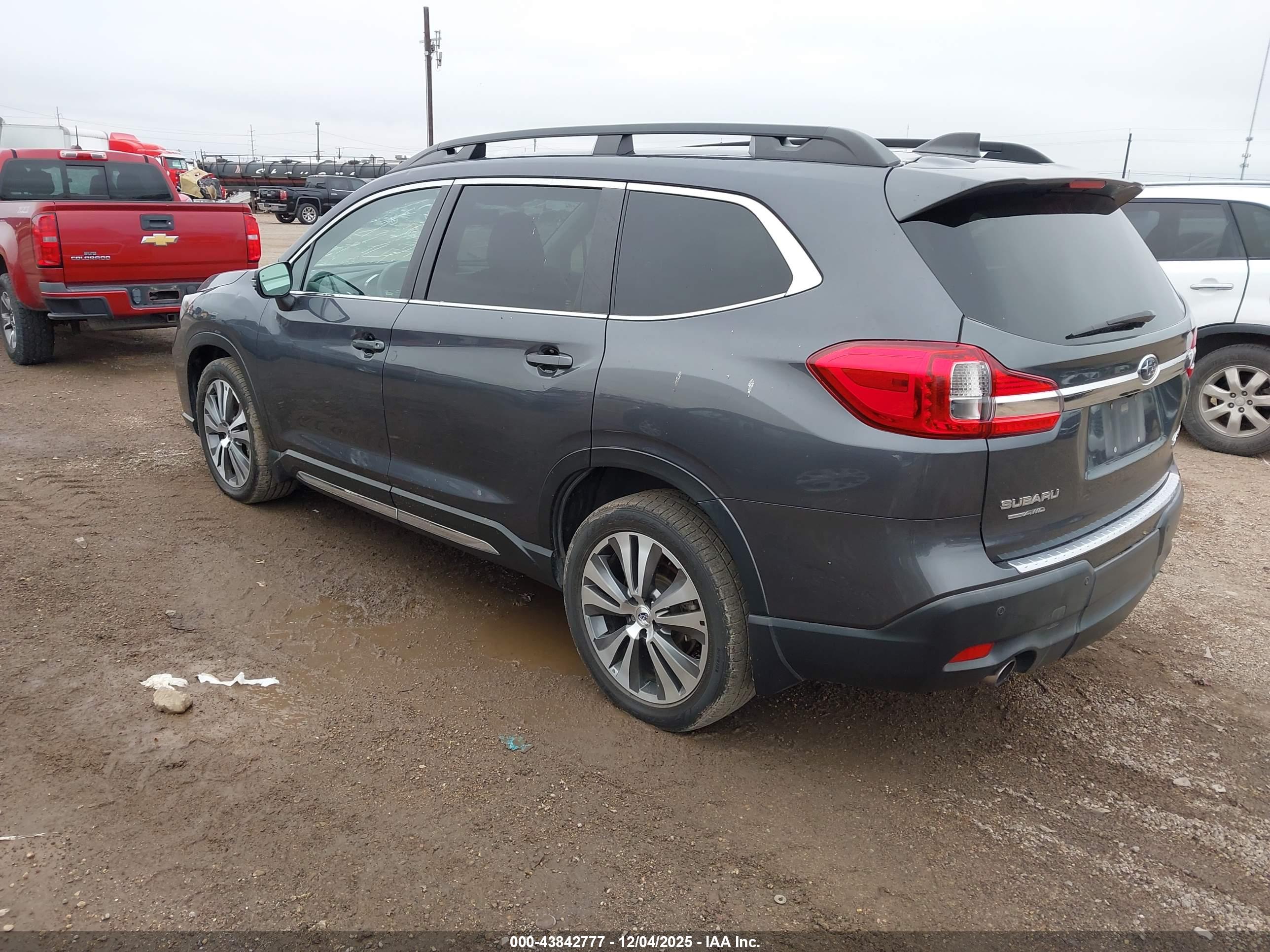 SUBARU ASCENT image 3