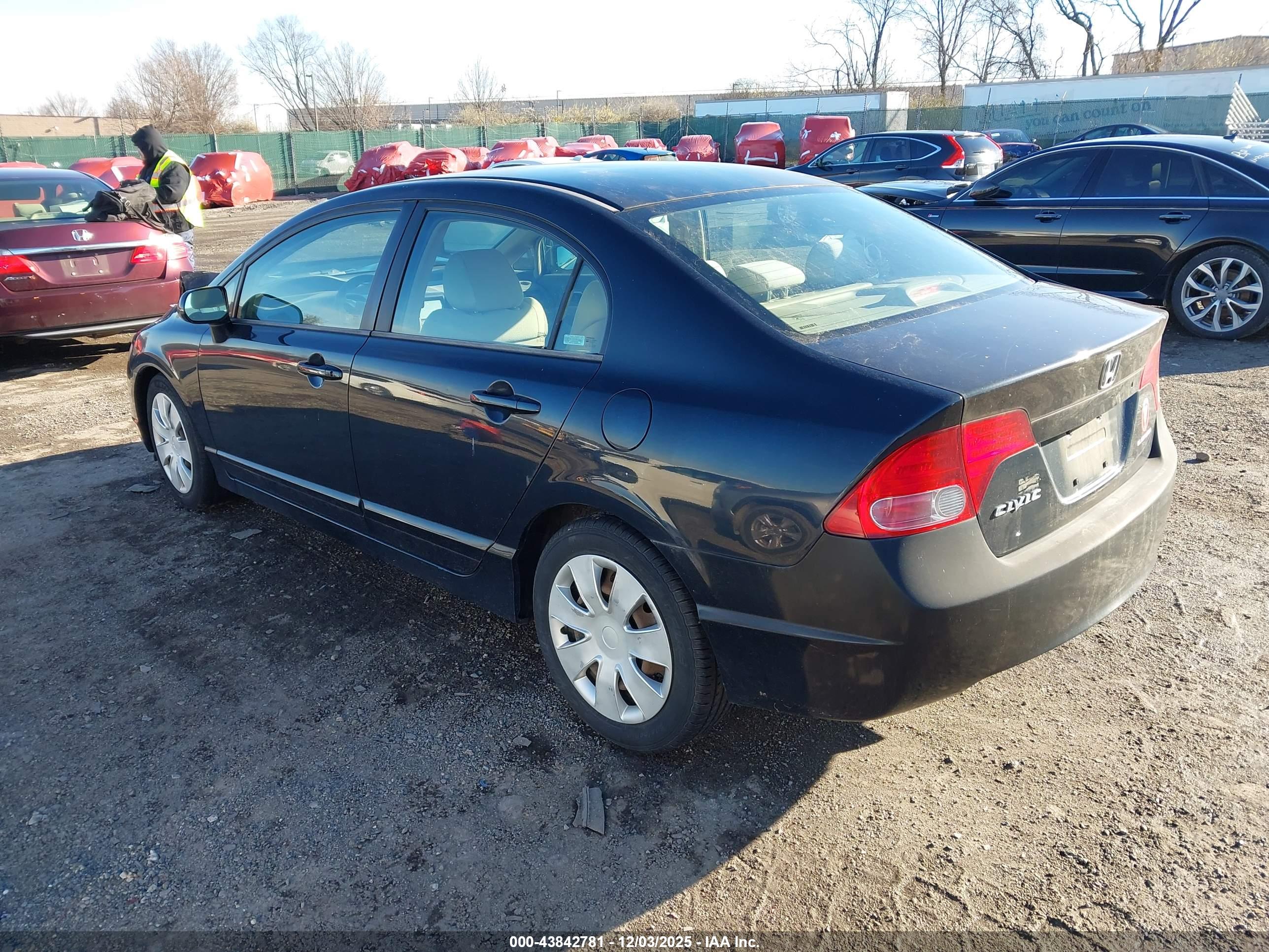 HONDA CIVIC image 3